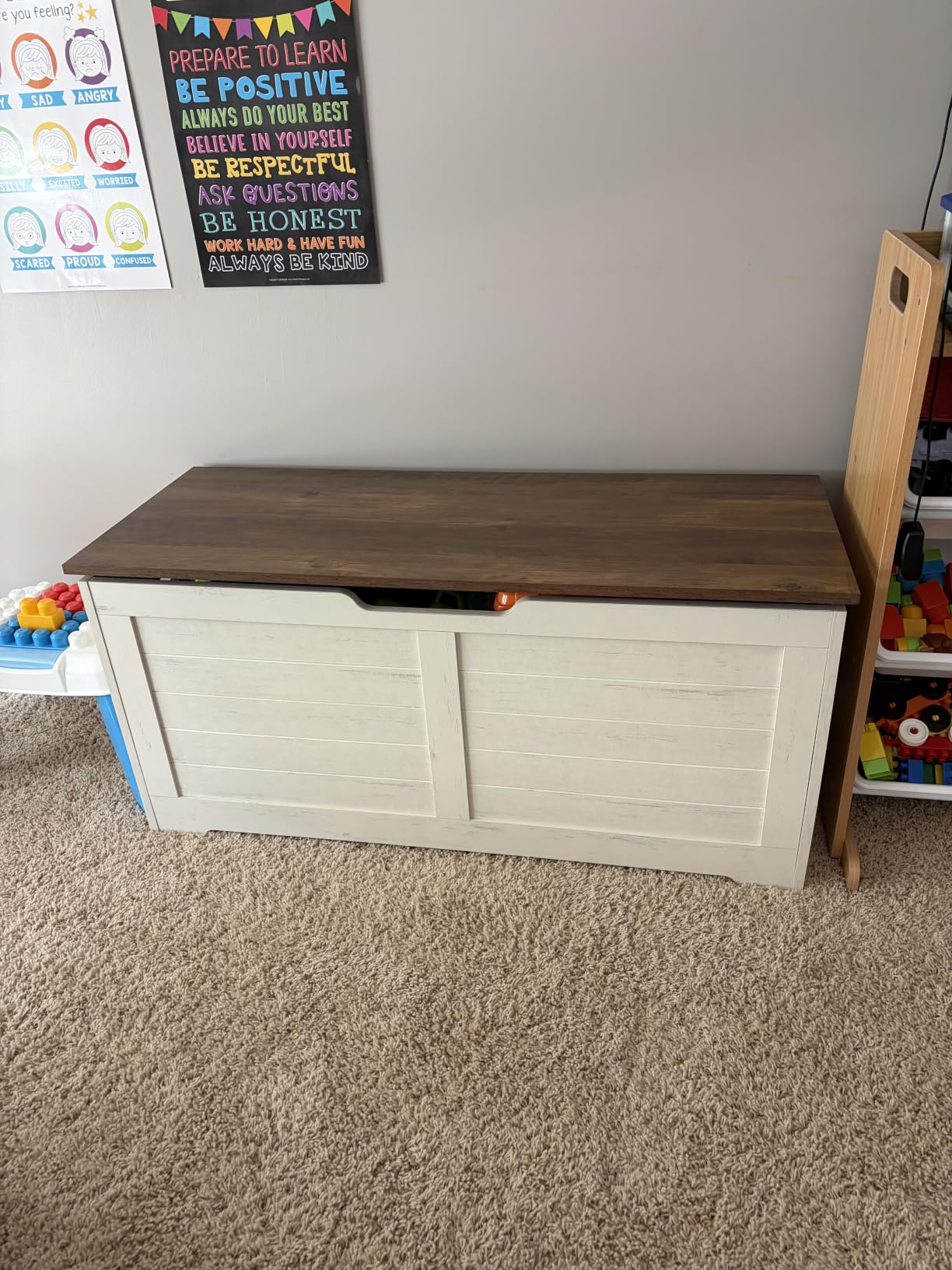 VASAGLE Storage Chest, Storage Bench with 2 Safety Hinges, Farmhouse Style, 15.7 x 39.4 x 18.3 Inches, for Entryway, Bedroom, Living Room, Honey Brown ULSB061K01 customer photo 2