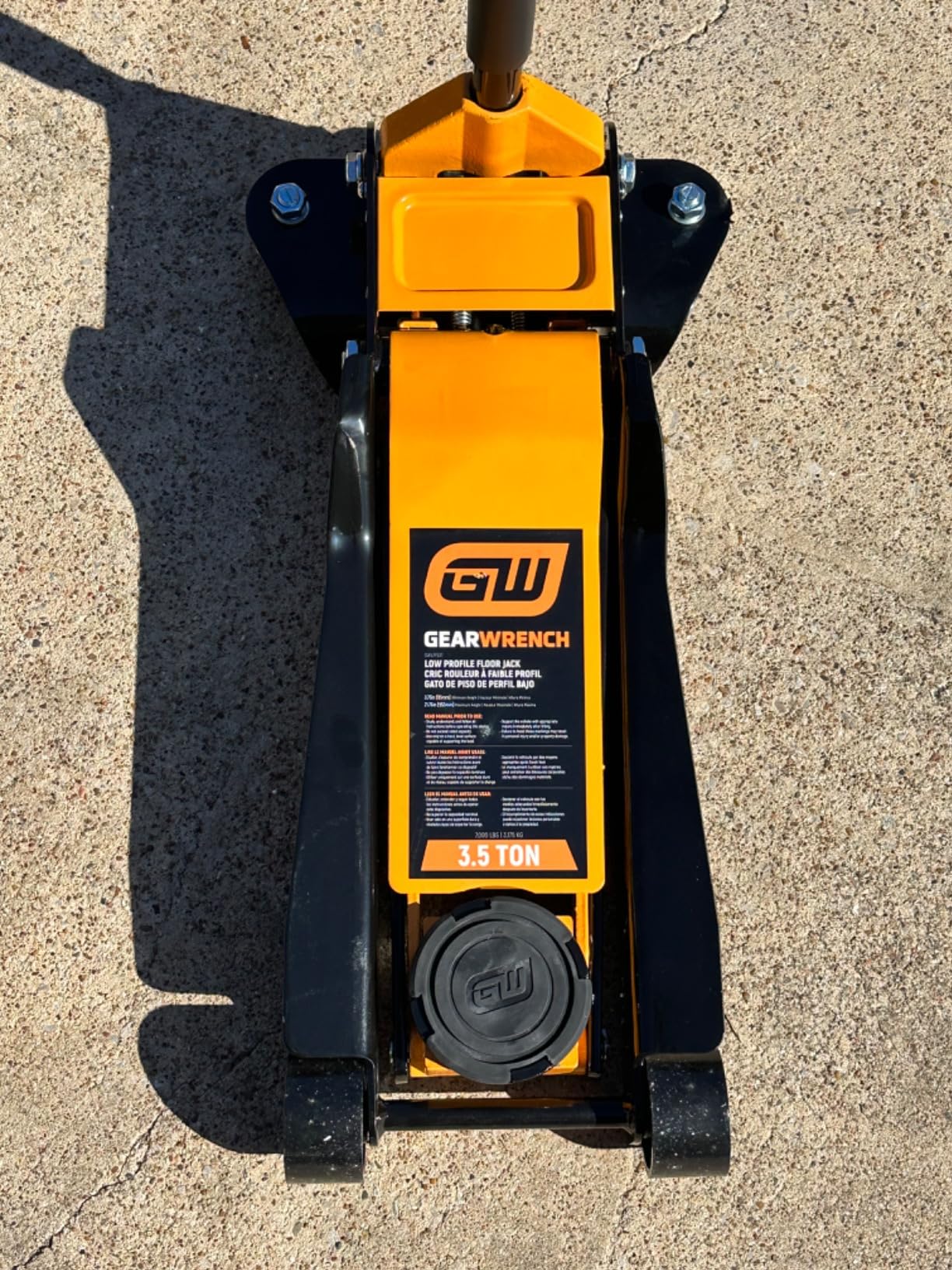 GEARWRENCH 3.5 Ton Low Profile Floor Jack | GWLPFJ3T customer photo 2