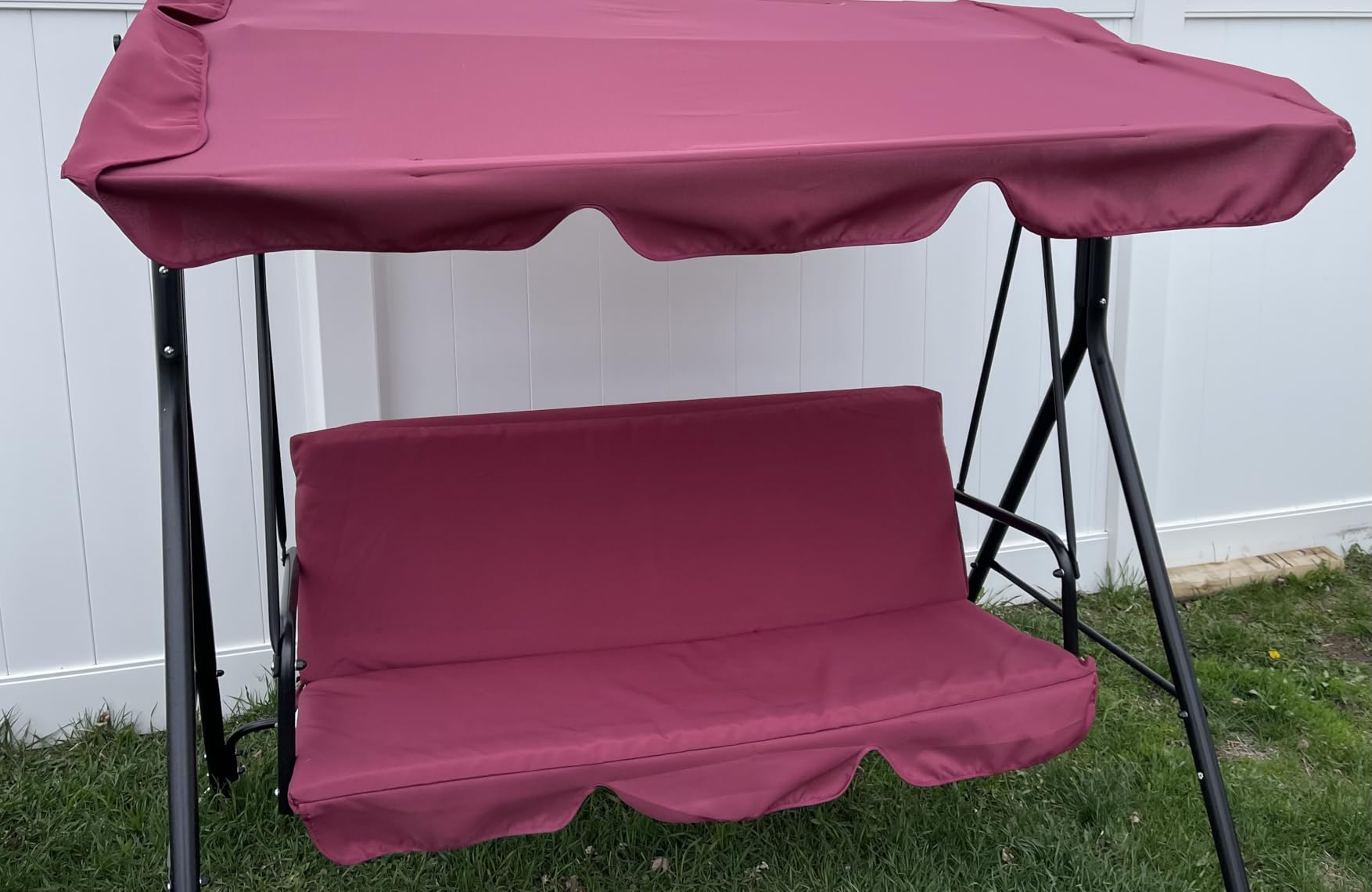 Yaheetech 3-Seat Patio Swing Chair, Adjustable Canopy & Seat Cushion, Outdoor Glider Swing, 550lb Capacity customer photo 2