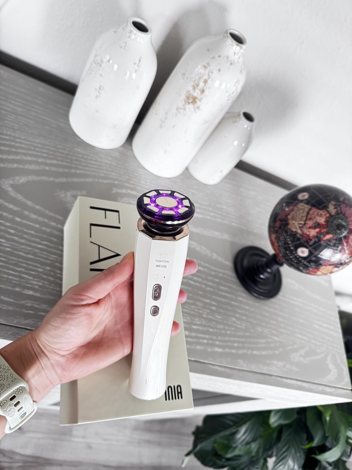 INIA 3-in-1 Red Light Therapy Beauty Device for Face & Neck Skincare | Help Reduce Puffiness, Support Skin Firmness, and Enhance Radiance, Ideal for Daily Home Use customer photo 2