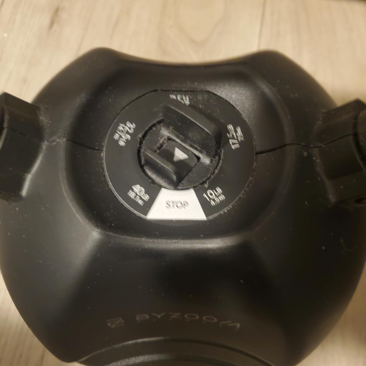 BYZOOM FITNESS Pure Series Adjustable Kettlebell 30/40/50LB - 5-IN-1 Weight Change, Patented Quick-Change Mechanism, Ergonomic Curved Handle customer photo 1