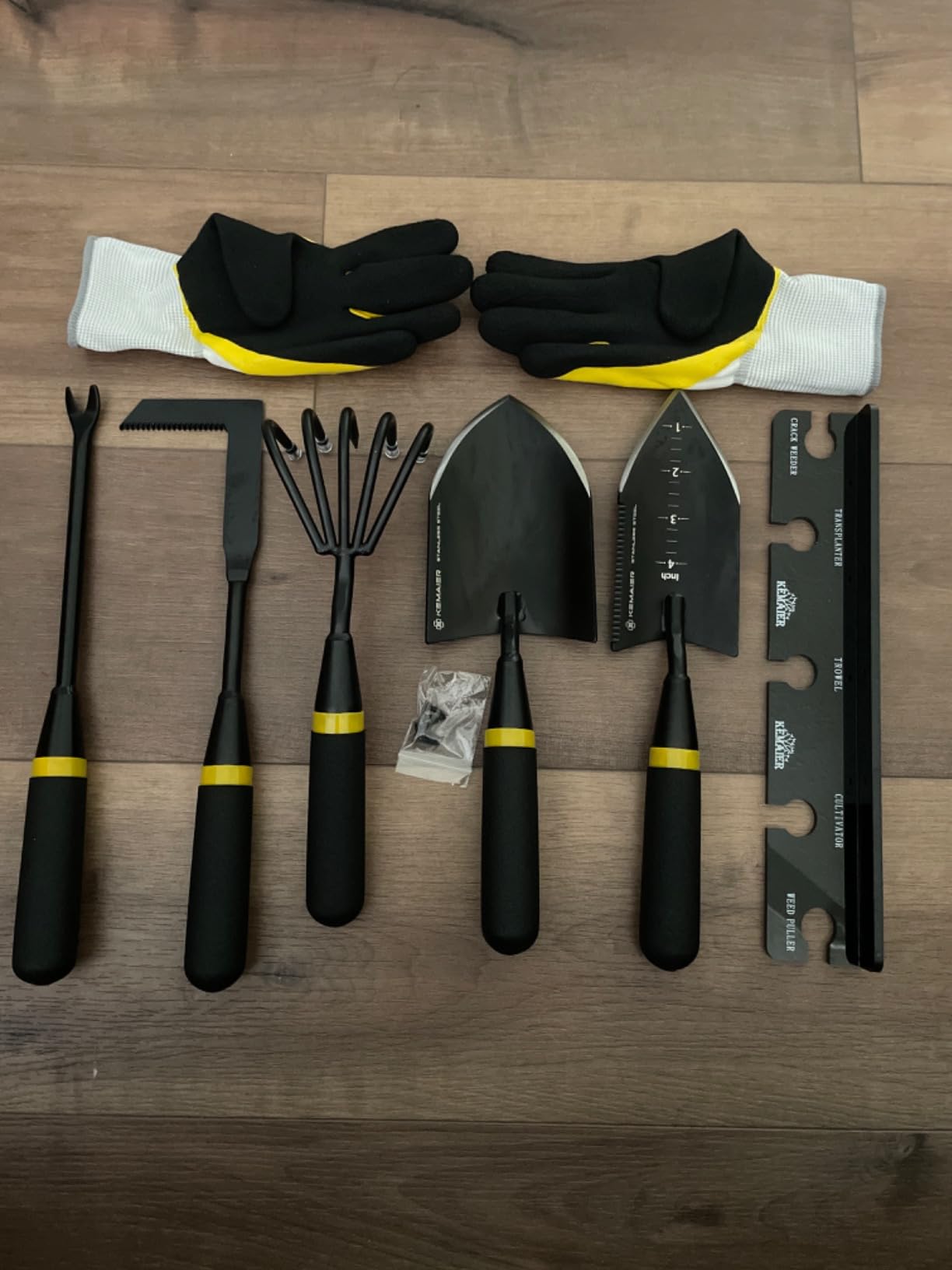 Kemaier Garden Tool Set - Featuring a Heavy-Duty Stainless Steel Hand Cultivator, Transplant Shovel, Trowel, Crack Weeder, and Dandelion Weeder - The Ultimate, Unbreakable Gardening Gift customer photo 2