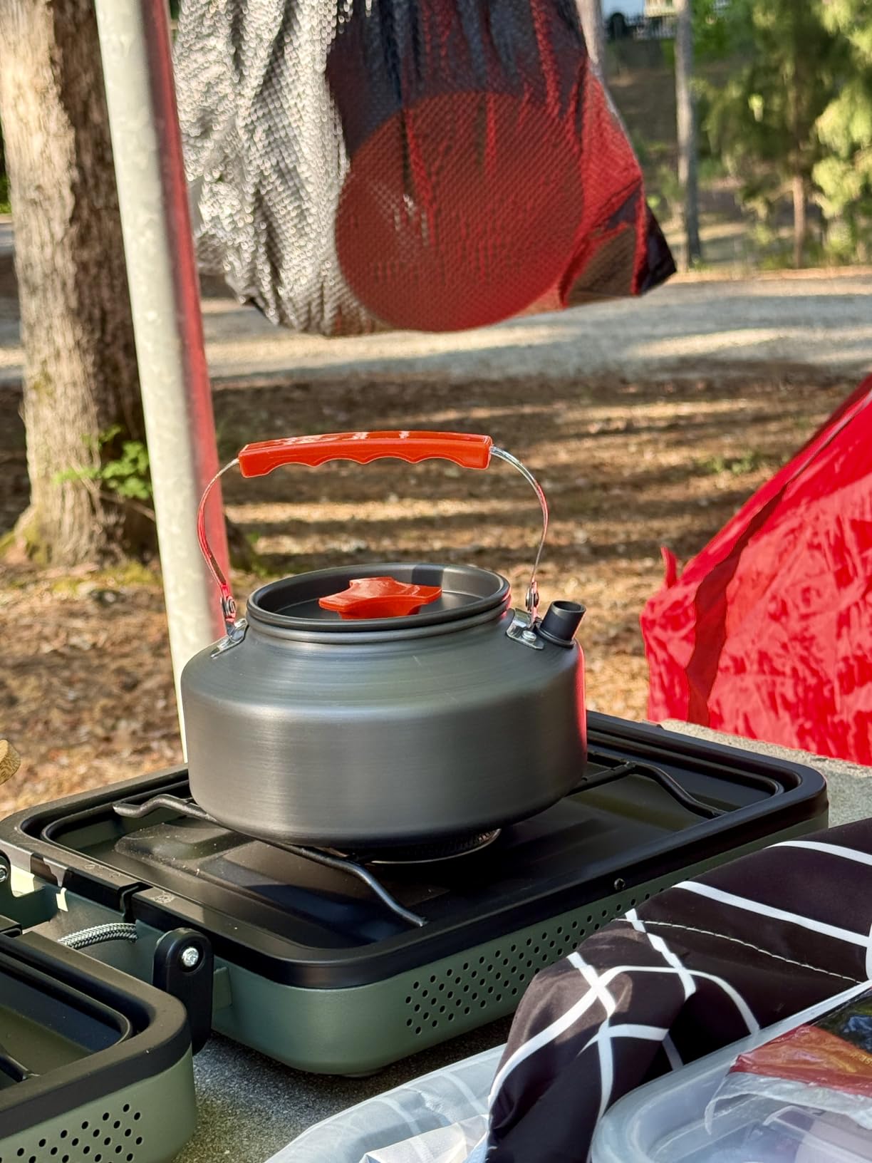 THTYBROS 17pcs Camping Cookware Kit, 0.45Gal Pot, 7inches Pan, 0.30Gal Kettle Set with 2 Set Stainless Steel Cups Plates Forks Knives Spoons for Hiking, Camping, Backpacking, Outdoor Cooking and Picnic customer photo 2
