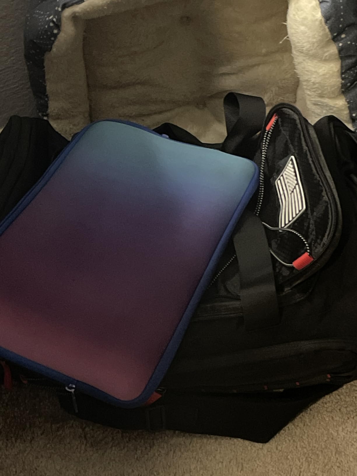 Bosstin 45L Travel Duffle with Shoe Compartment customer photo 2