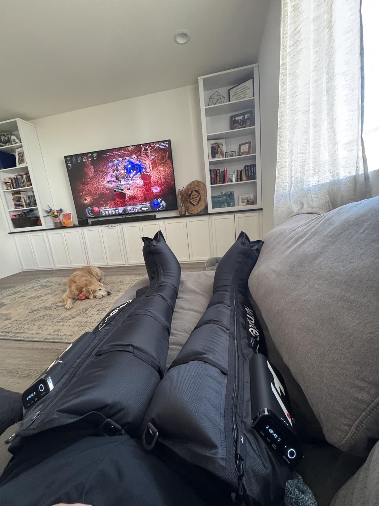 Hyperice Normatec Elite Wireless Compression Boots Recovery Size Standard | Increase Circulation | Symmetrical Massage | Bluetooth | Reduce Aches Pains | Pressure Sensor Feedback | 7 levels | Portable customer photo 2
