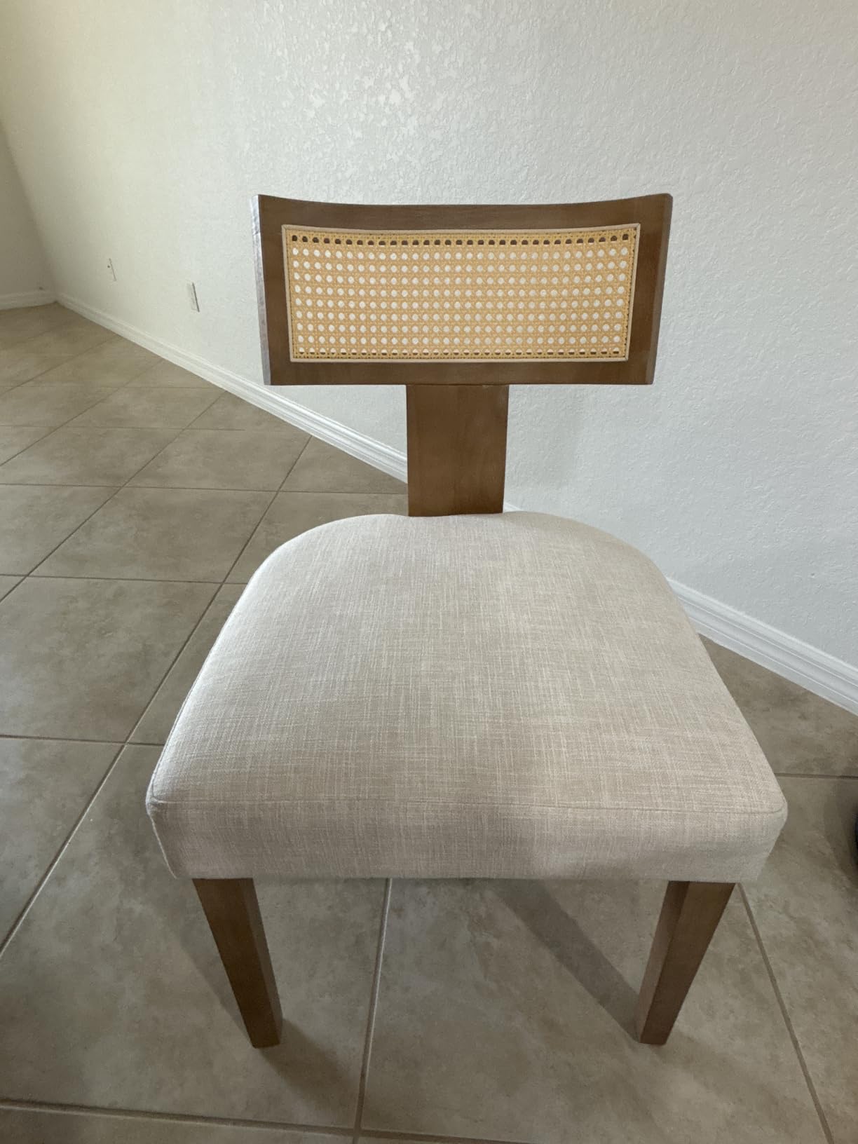 HNY Mid Century Modern Dining Chairs Set of 4, Upholstered Linen Kitchen & Dining Room Chairs with Ergonomic Curved Backrest, Solid Wood Legs, Farmhouse Accent Chair for Home, Apartment, Beige customer photo 1
