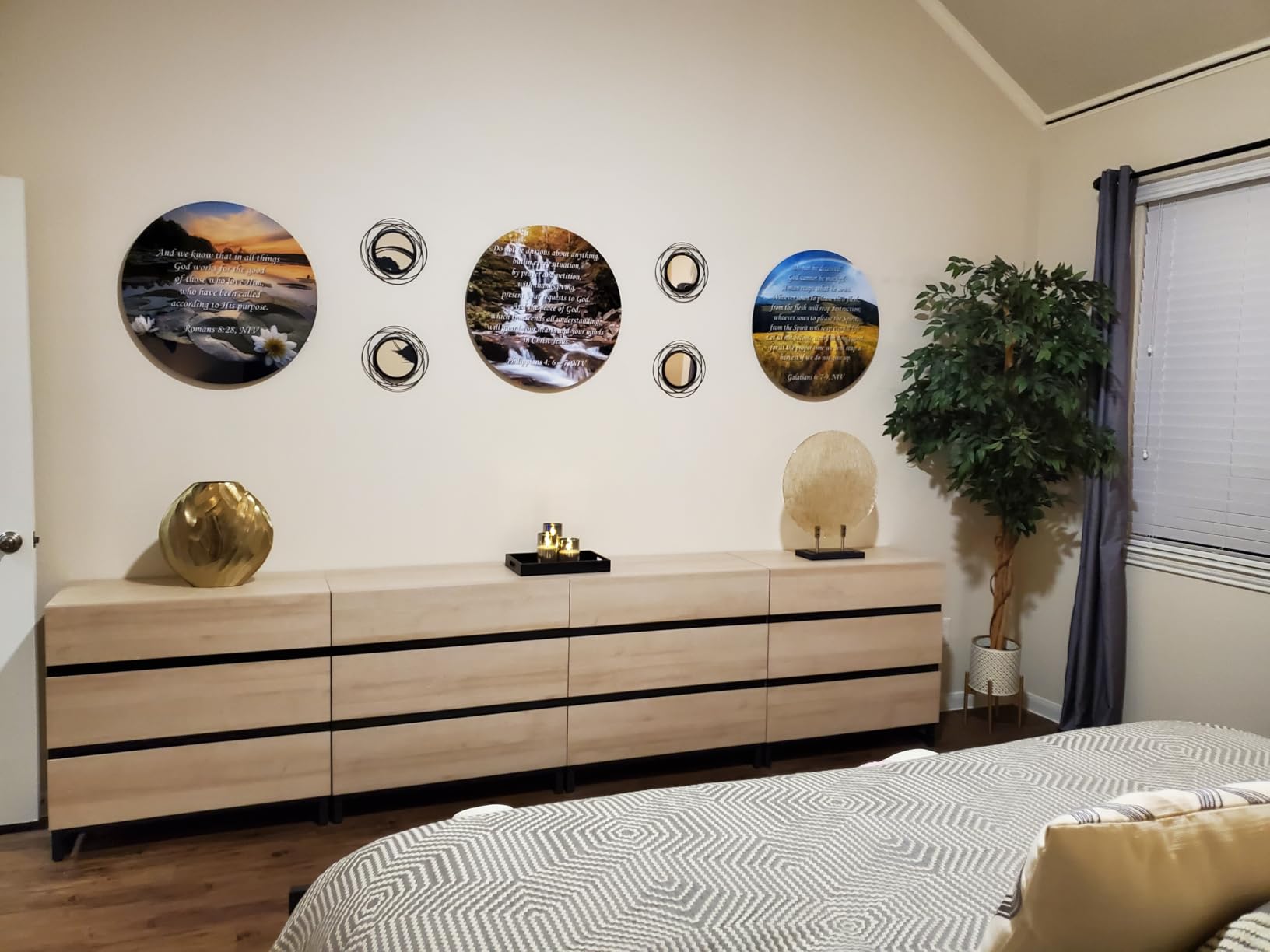 3 Set Round Mirrors for Wall Decor Living Room Bedroom Bathroom Dining Room Metal Circle Mirror Set Boho Decorative Sunburst Wall Art Accent Entryway - Black 11 in customer photo 1