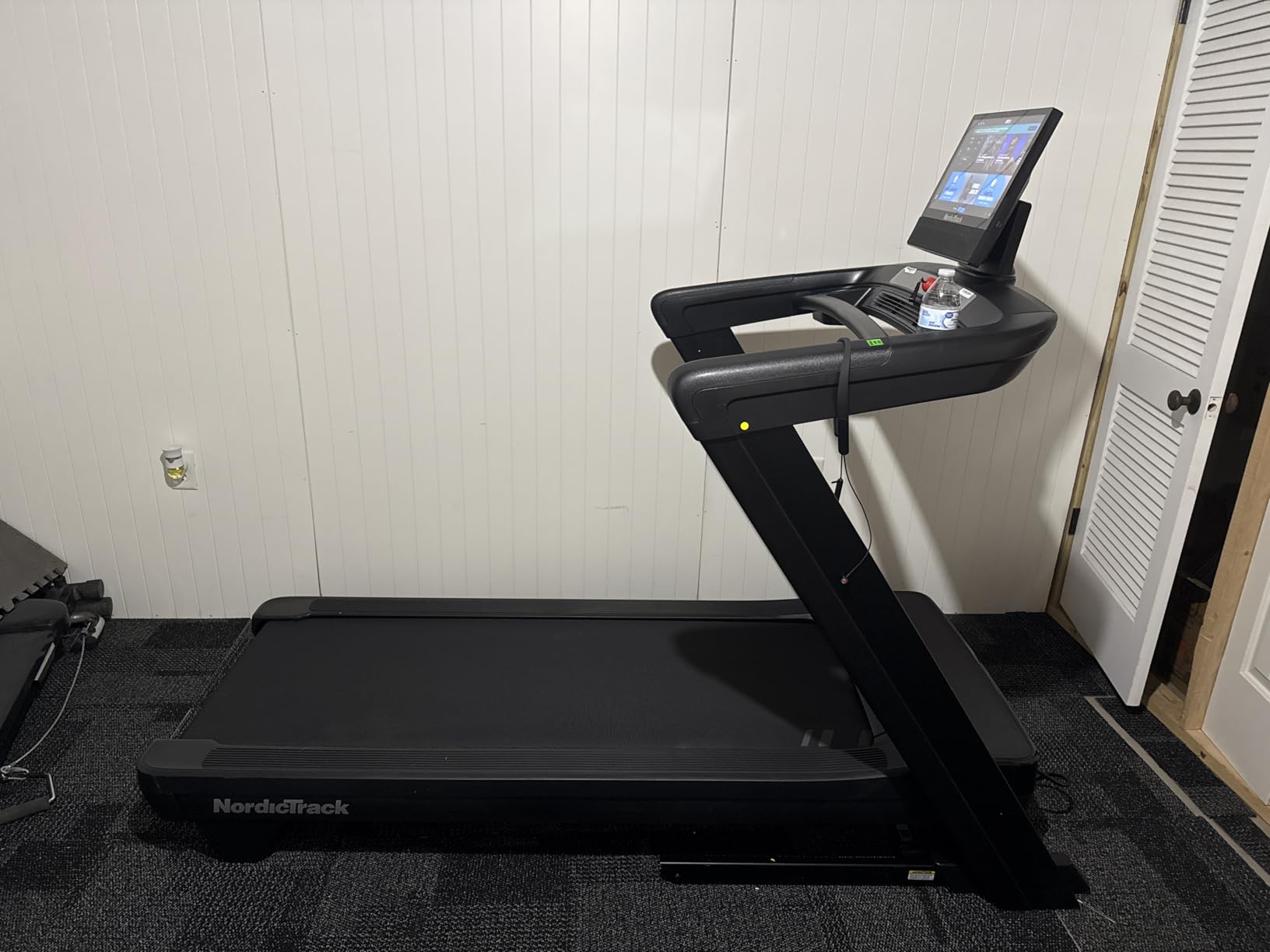 NordicTrack Commercial Series: Premium Foldable Treadmills, Incline & Decline, iFIT Membership Required to Access iFIT Content & Features customer photo 1