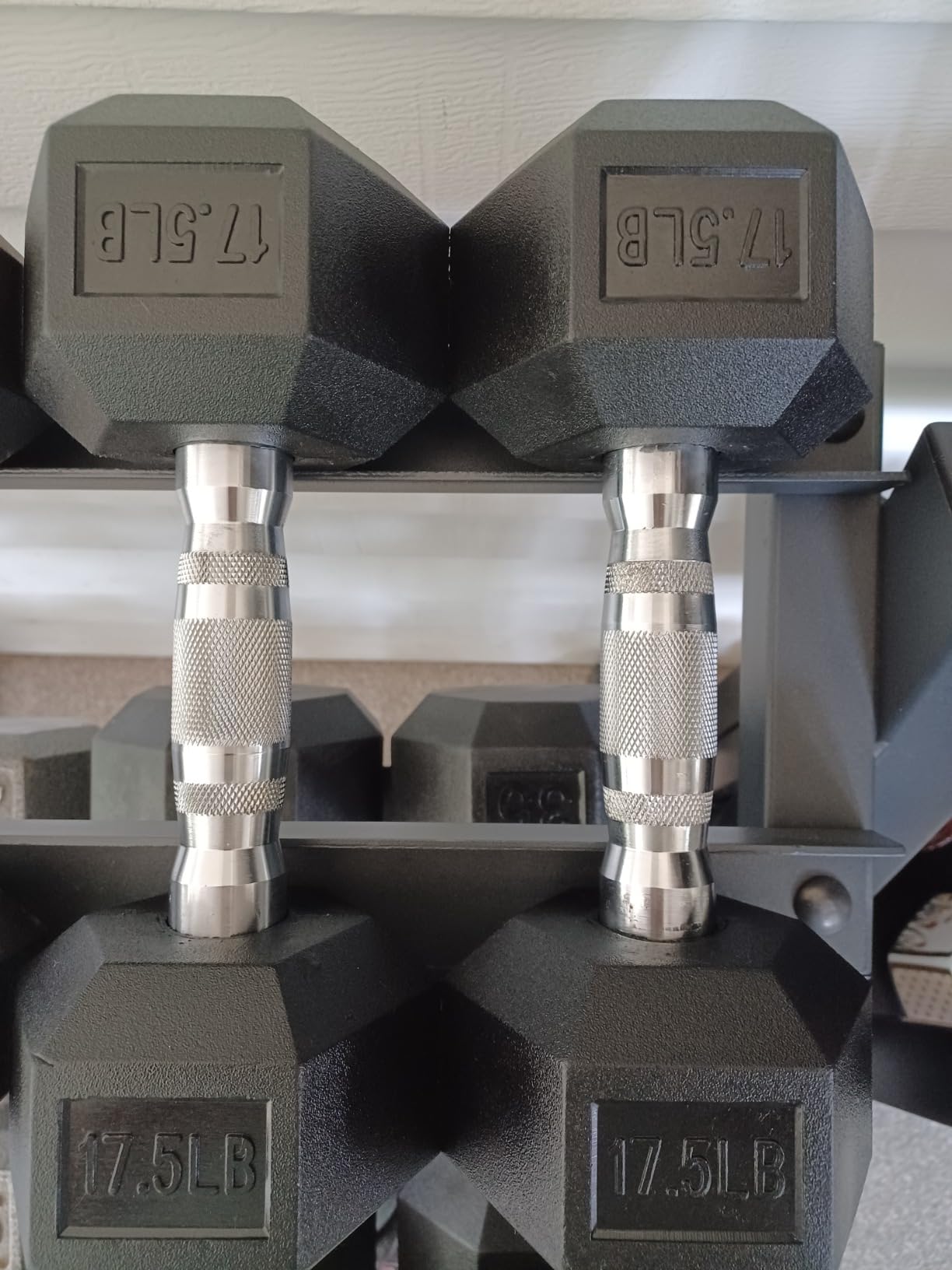 Hex Dumbbells Rubber Coated Cast Iron Hex Black Dumbbell Free Weights for Exercises customer photo 2