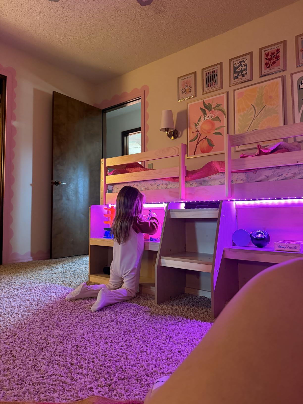 Giantex Twin Loft Bed with LED Lights, Wooden Loft Bed Twin Size with Stairs & Safety Guardrail, Low Loft Bed for Kids with Storage Bookcase customer photo 1