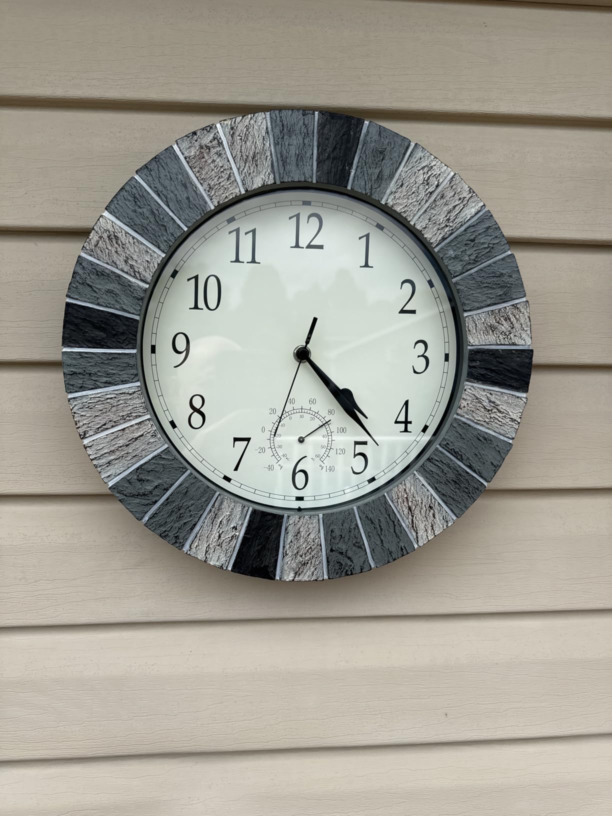 UMEXUS Outdoor Clocks for Patio Waterproof with Thermometer Combo, Brown | 13-in Weatherproof Wall Clock, UV Resistant, Silent, Battery Operated, Easy to Read for Patio Pool Garden Lanai Fence Porch customer photo 1