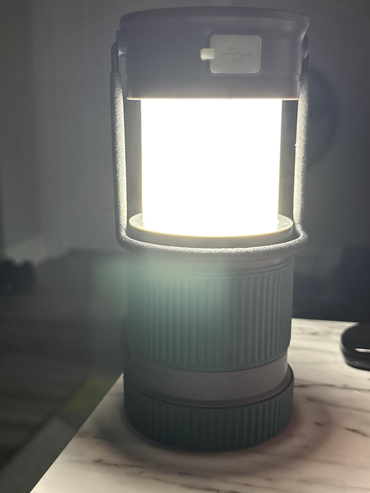 Energizer S-500 Hybrid Power Camping Lantern, Solar, Rechargeable, or AA Battery Powered, IPX4 Water Resistant Bright LED Lantern customer photo 1