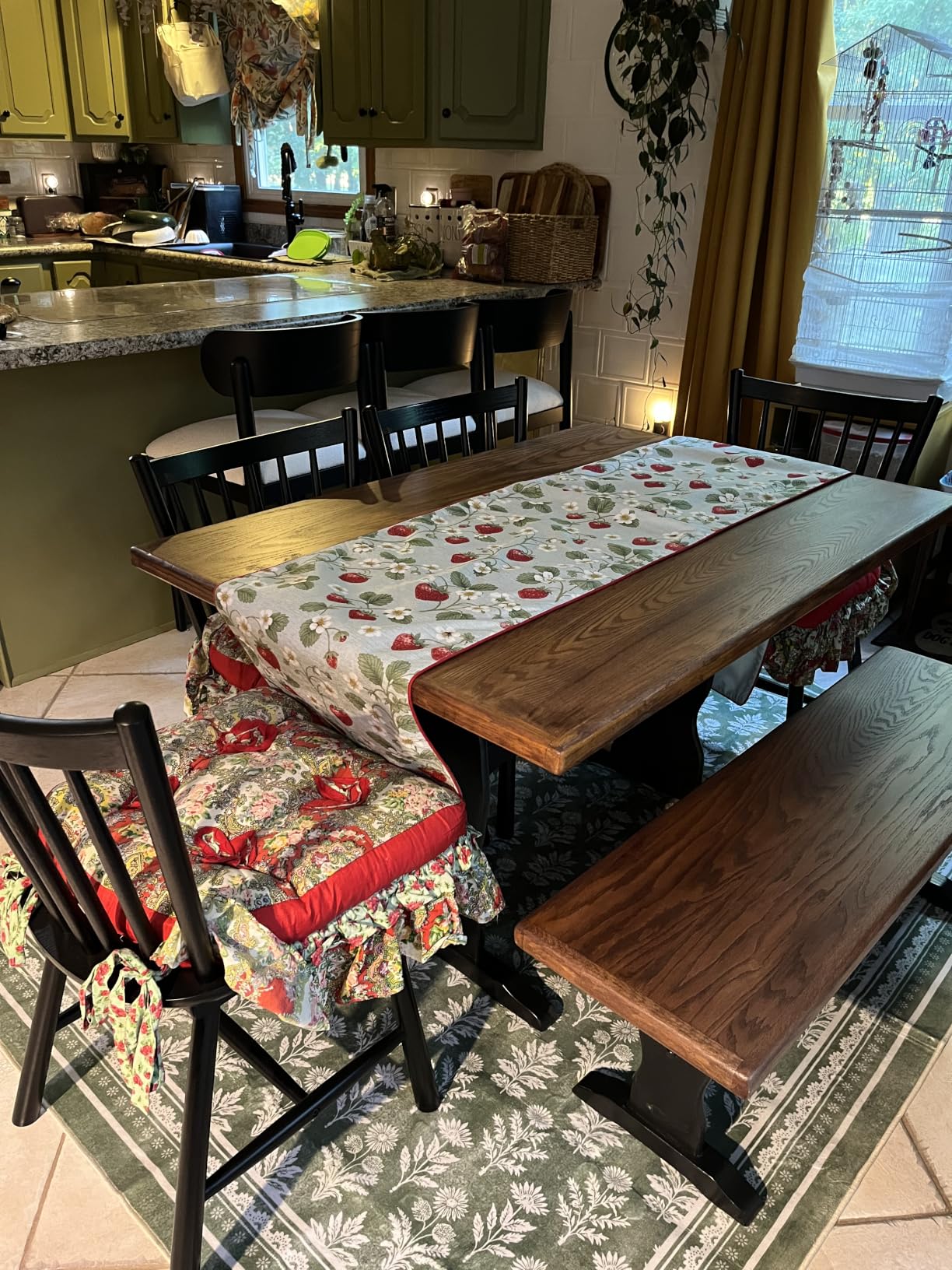 LUE BONA Upgraded Dining Chairs Set of 4, Farmhouse Wooden Spindle Back Kitchen Chairs, Windsor Dining Chairs for Kitchen and Dining Room, Black customer photo 2