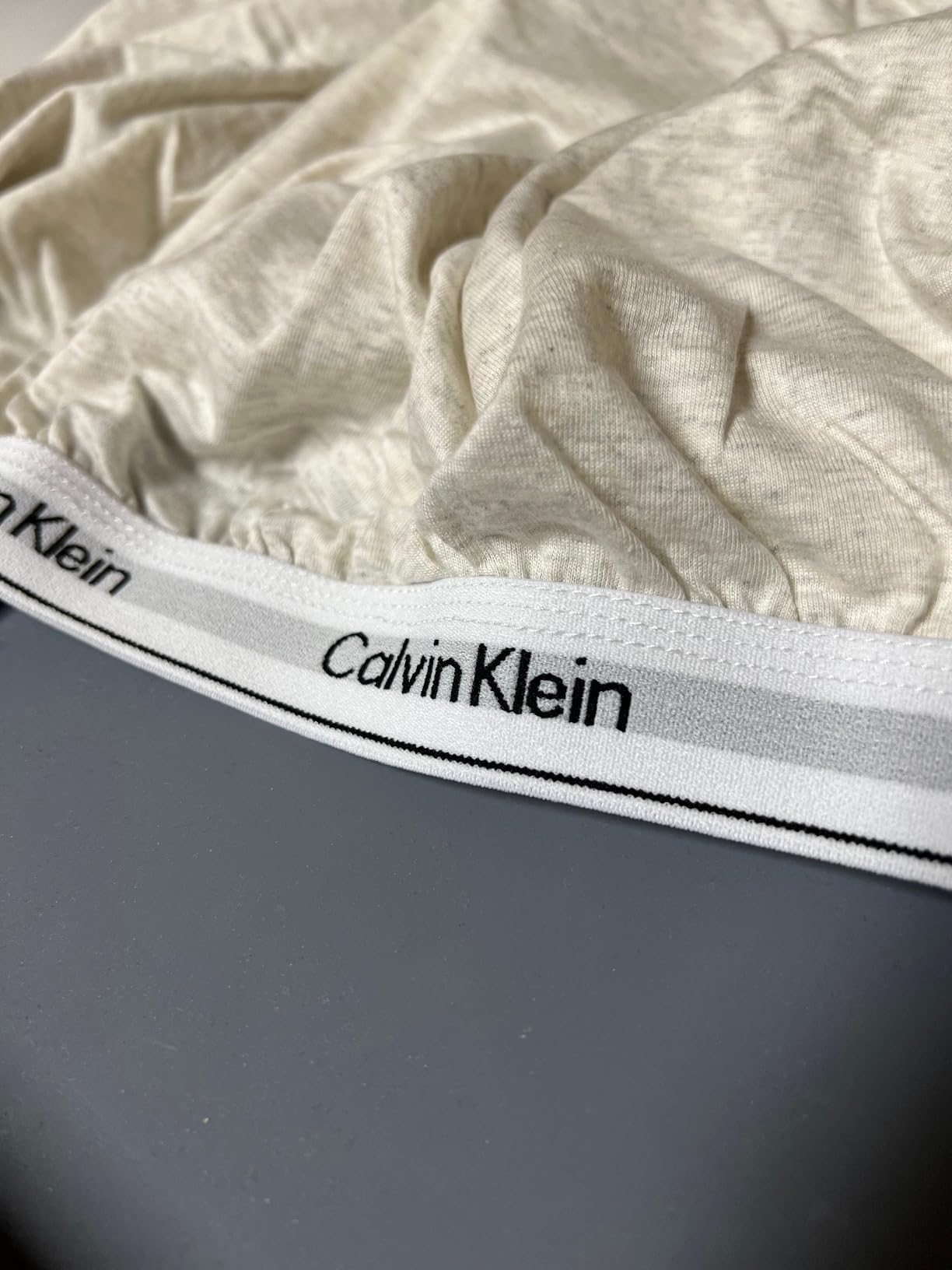 Calvin Klein - King Size Sheets Set, Naturally Soft Cotton-Blend Melange Jersey Bedding - Bed Sheets with Matching Pillowcases & Fitted Sheet (Modern Cotton Dark Blue) customer photo 2