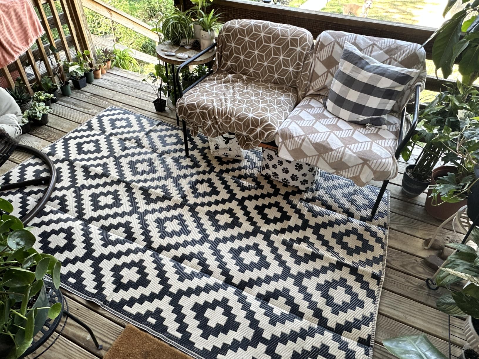 Smiry Outdoor Rug 5x8 ft Waterproof Reversible Boho Mat, Beige | Polypropylene Plastic Straw, Quick Drying, Lightweight Foldable, for Patio, Deck, RV Camping, Backyard and Indoor Outdoor Use customer photo 1