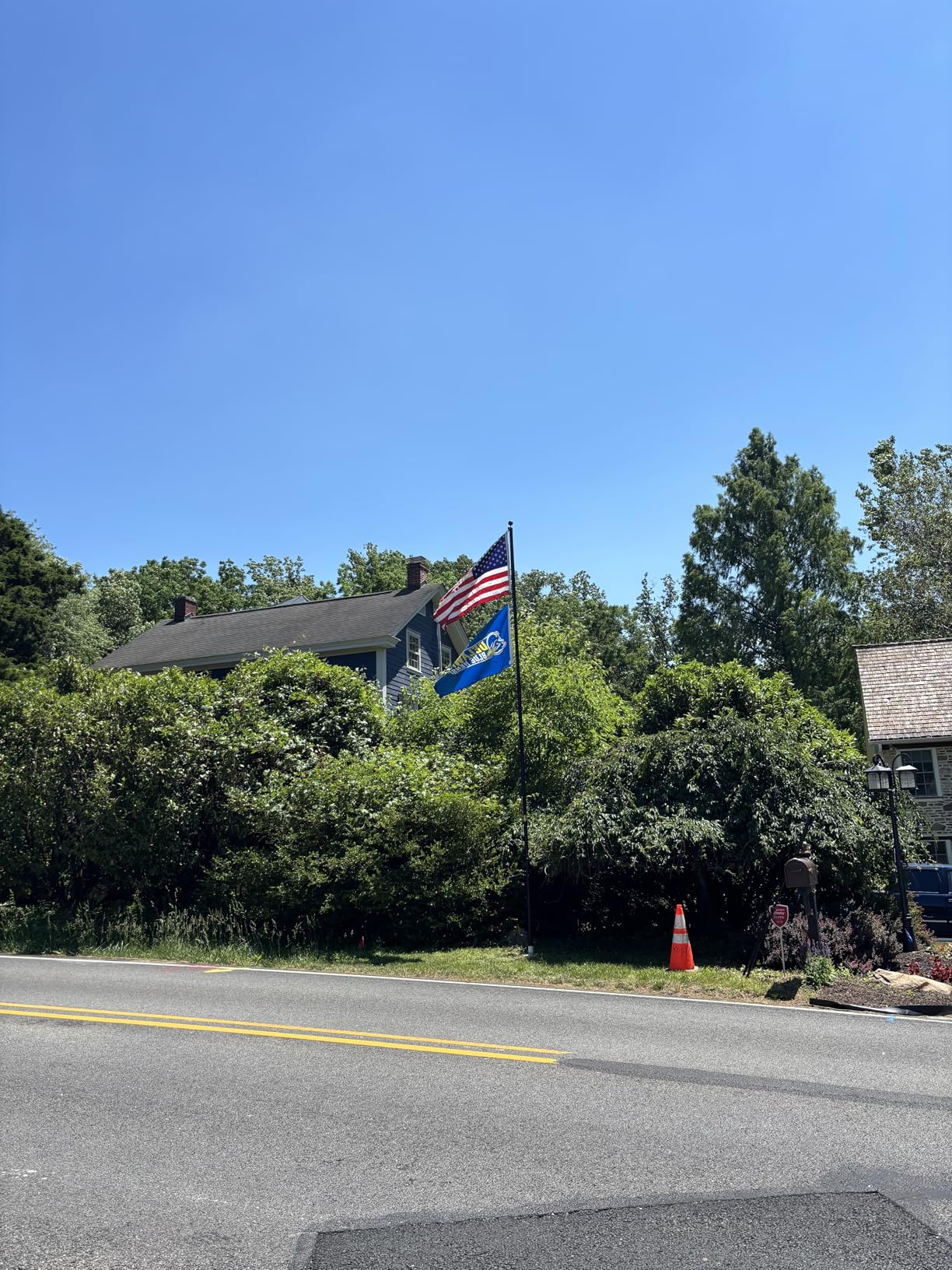20FT Heavy Duty Tapered Flag Pole Kit, 100MPH Tested Outside House | Tapered Design For Wind Resistance, 13-Gauge Rust-Resistant Aluminum Flagpole, Fly 2 Flags, Complete Hardware, Easy Install customer photo 2