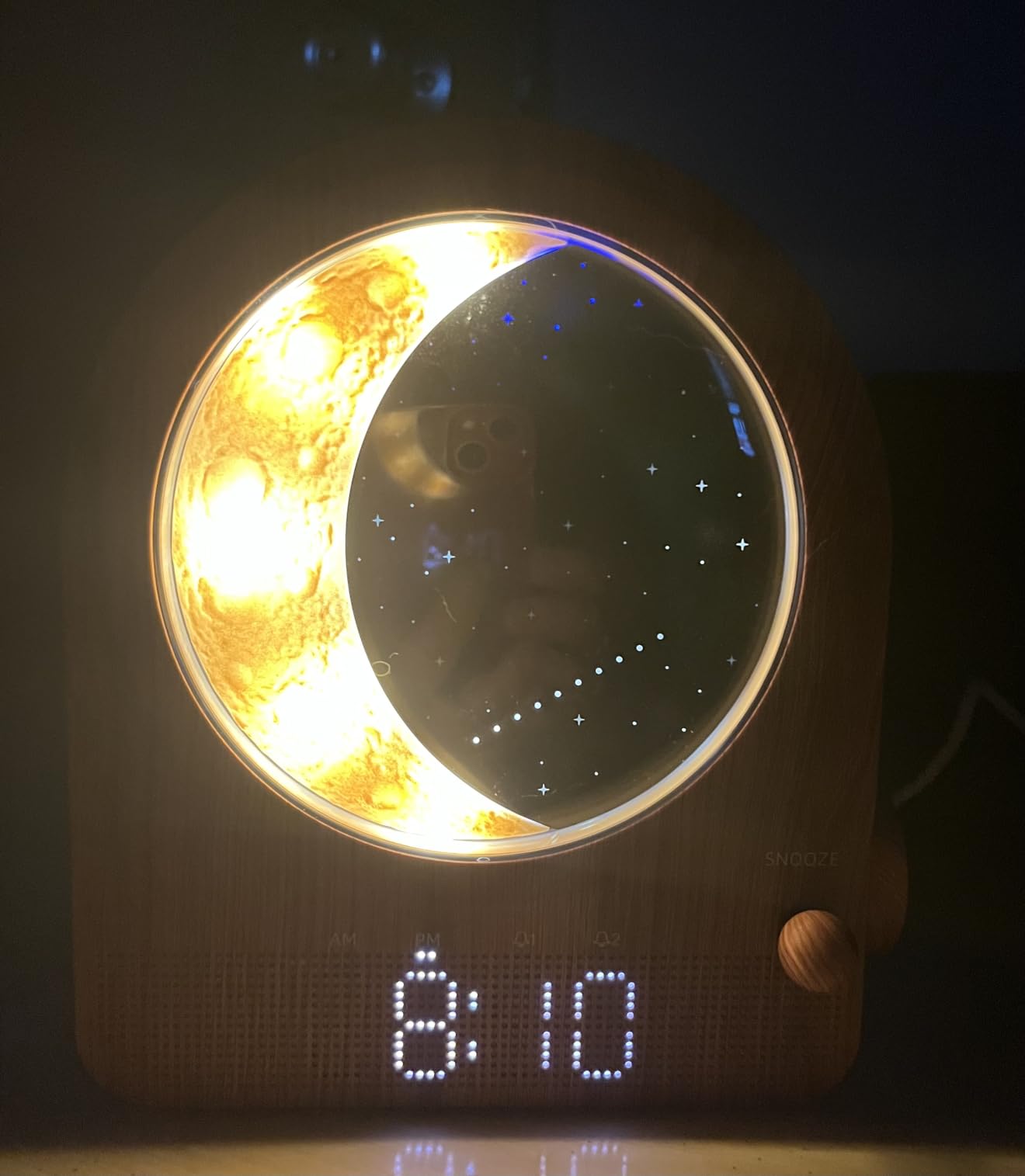 Sunrise Alarm Clocks for Bedrooms, Stepless Dimmable Moon Lamp Dual Alarm Clock with 12Levels Volume for Heavy Sleepers, 10 Natural Sounds with 30/60/90mins Timer, Gifts for Women customer photo 1