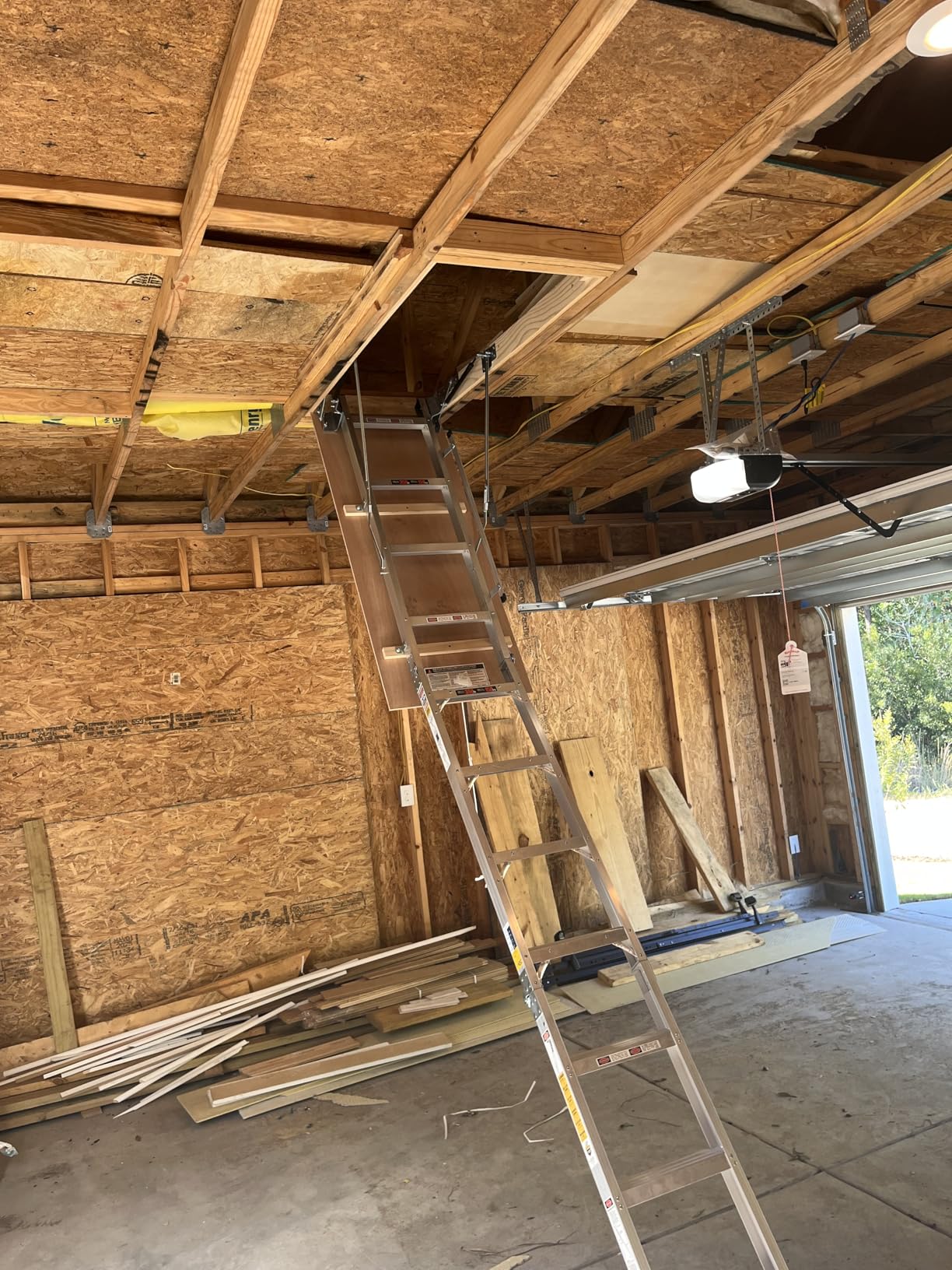 Aluminum Attic Ladder, Pull Down System, Attic Stairs, Attic Lift, for 7'8