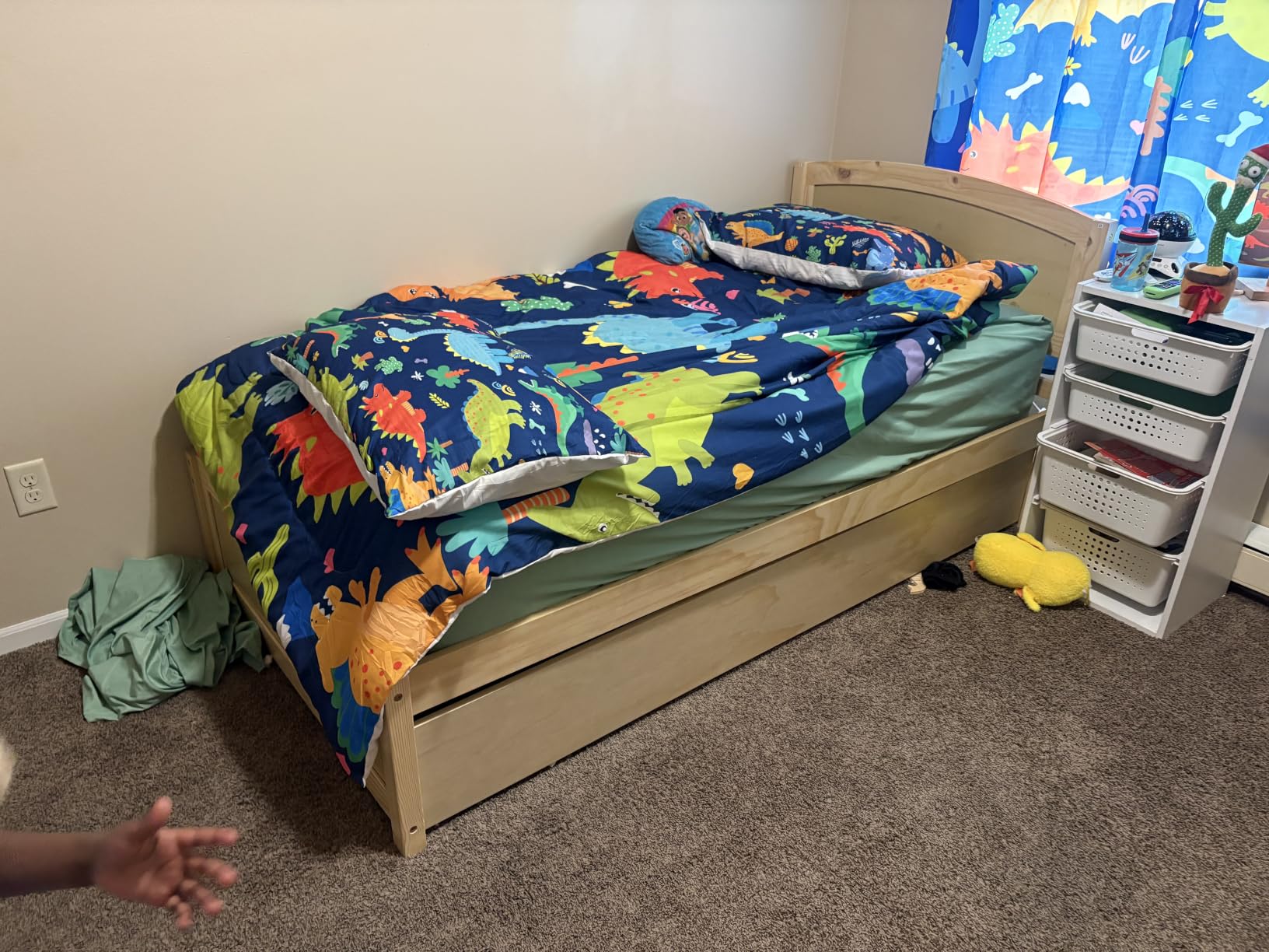 Twin Trundle Bed, Solid Wooden Pull Out Bedframe, Extendable Day Bed with Headboard and Solid Wood Slats Support, Bedroom, Living Room, Guest Room, No Box Spring Needed (White) customer photo 1