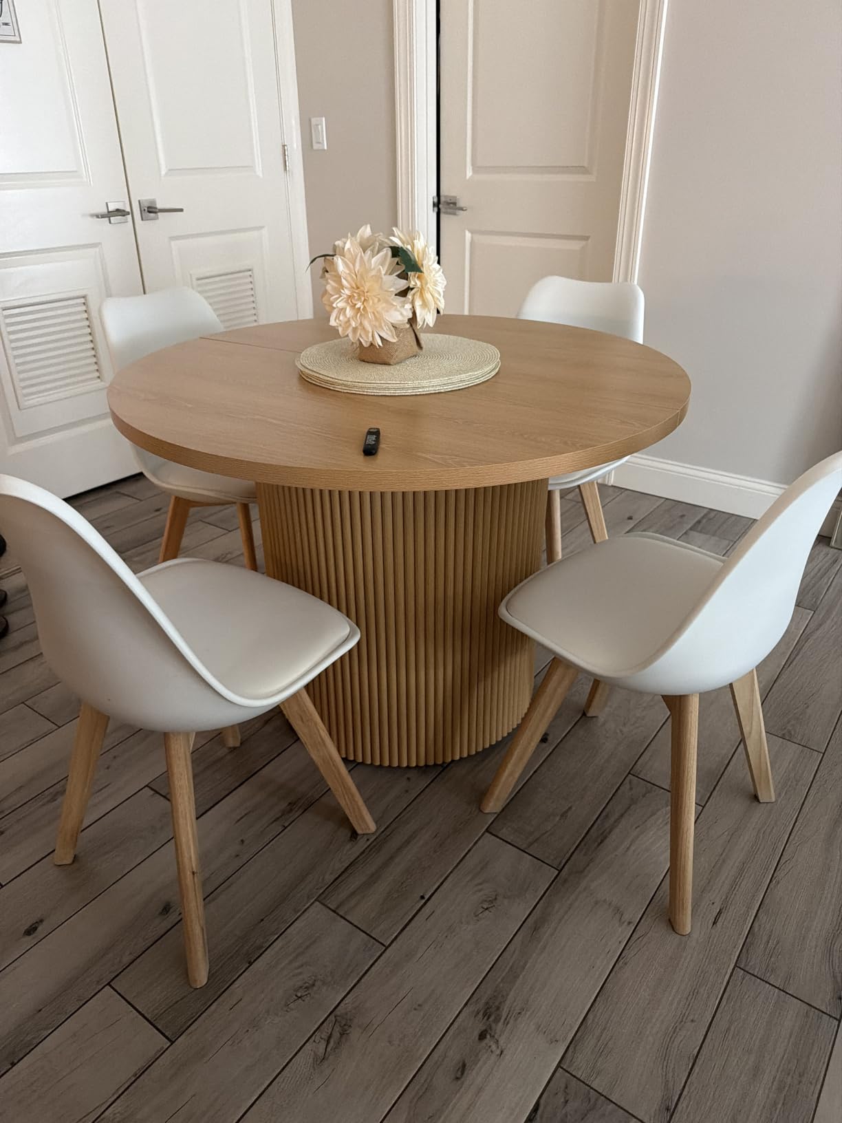 OLIXIS Dining Chairs Set of 8, Kitchen Chairs Wood Legs and PU Leather | Cushion, Upholstered Accent, Armless, Mid-Century Modern, Living Room, Bedroom, Outdoor Lounge, Black customer photo 2