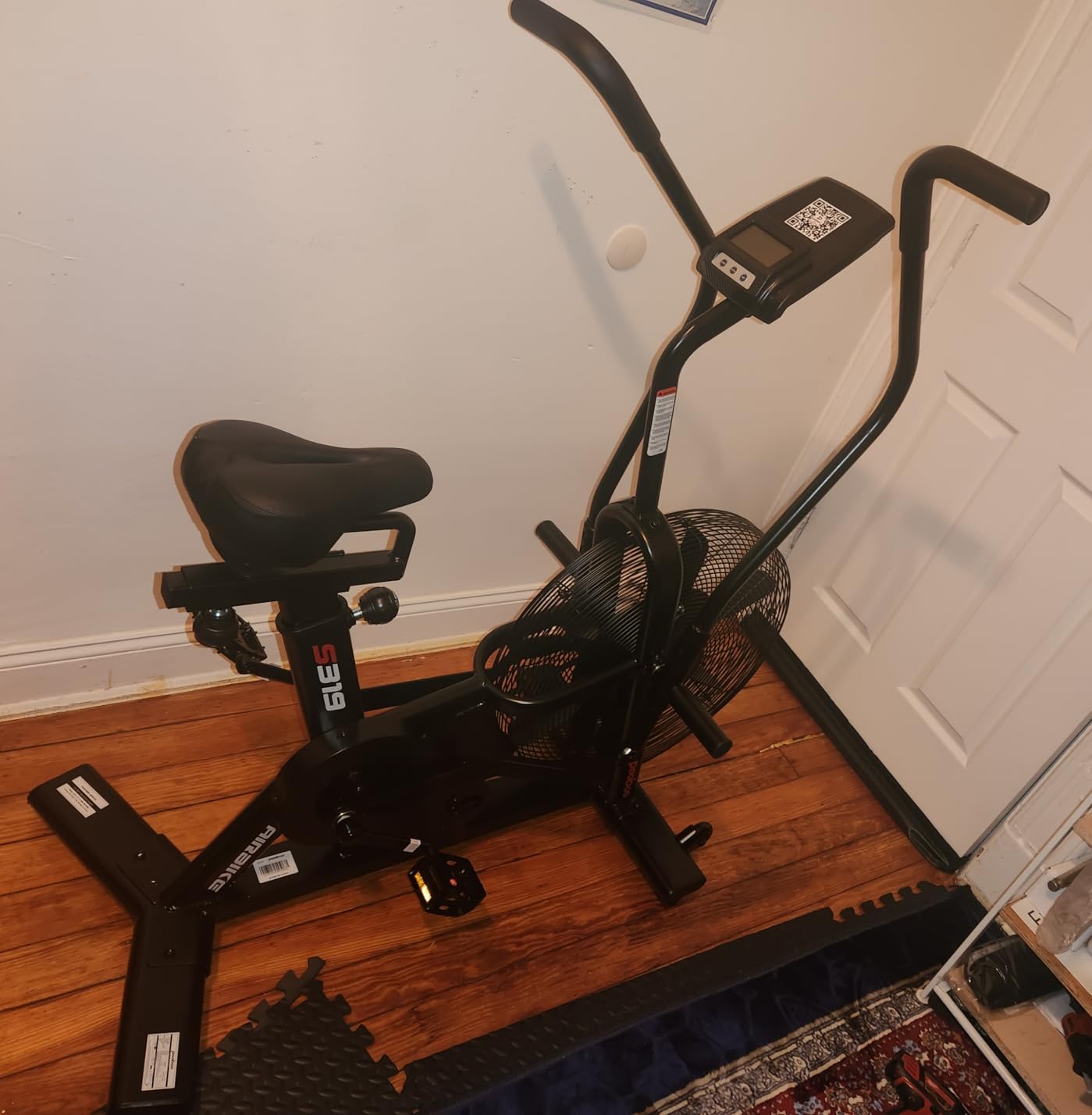 pooboo Air-Resistance Exercise Fan Bike, Air Bike with Dual Acction Handlebars&Dual-Layer Transmission System, Stationary Bike with APP Connection for Home Gym HIIT Cardio Full Body Workout customer photo 1