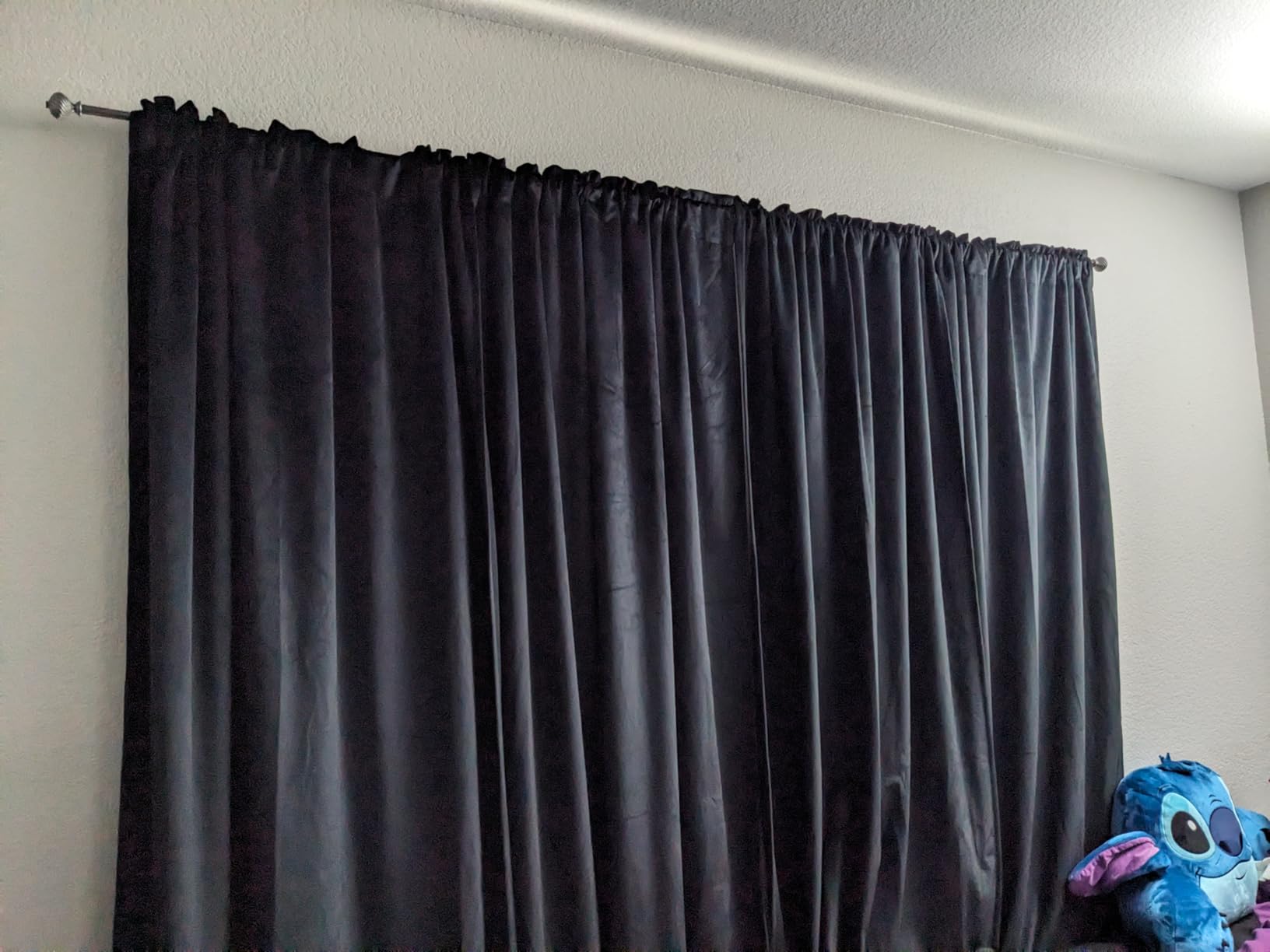 MIULEE Black Velvet Blackout Curtains 84 Inch Long Luxury Super Soft Thermal Insulated Window Curtains Room Darkening Drapes Rod Pocket Design for Bedroom Living Room Set of 2 Panels, W40 x L84 Inch customer photo 1