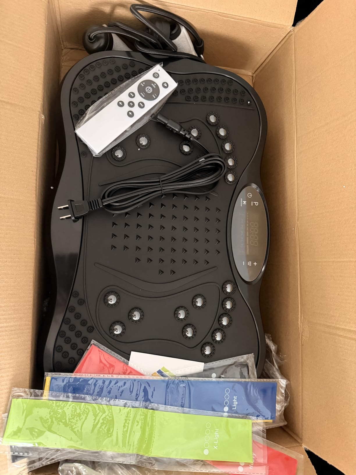 Vibration Plate Exercise Machine, 130 Levels Full Body Workout Vibrating Plate for Lymphatic Drainage Weight Loss, 450 Lbs Capacity Shake Platform with Resistance Bands Bluetooth for Women Men customer photo 2