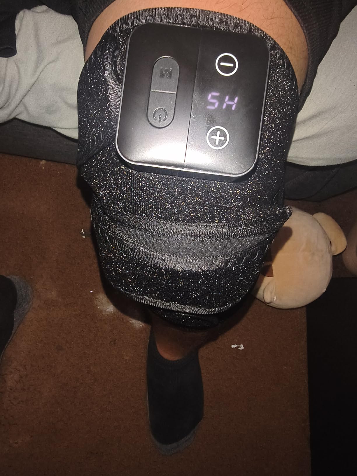 Nekteck Knee Massager with Heat - Cordless Heated Knee Brace with Vibration for Pain Relief, Rechargeable Knee Heating Pad with 5 Heat Levels and 3 Massage Mode, Ideal Gift for Mom Dad customer photo 1
