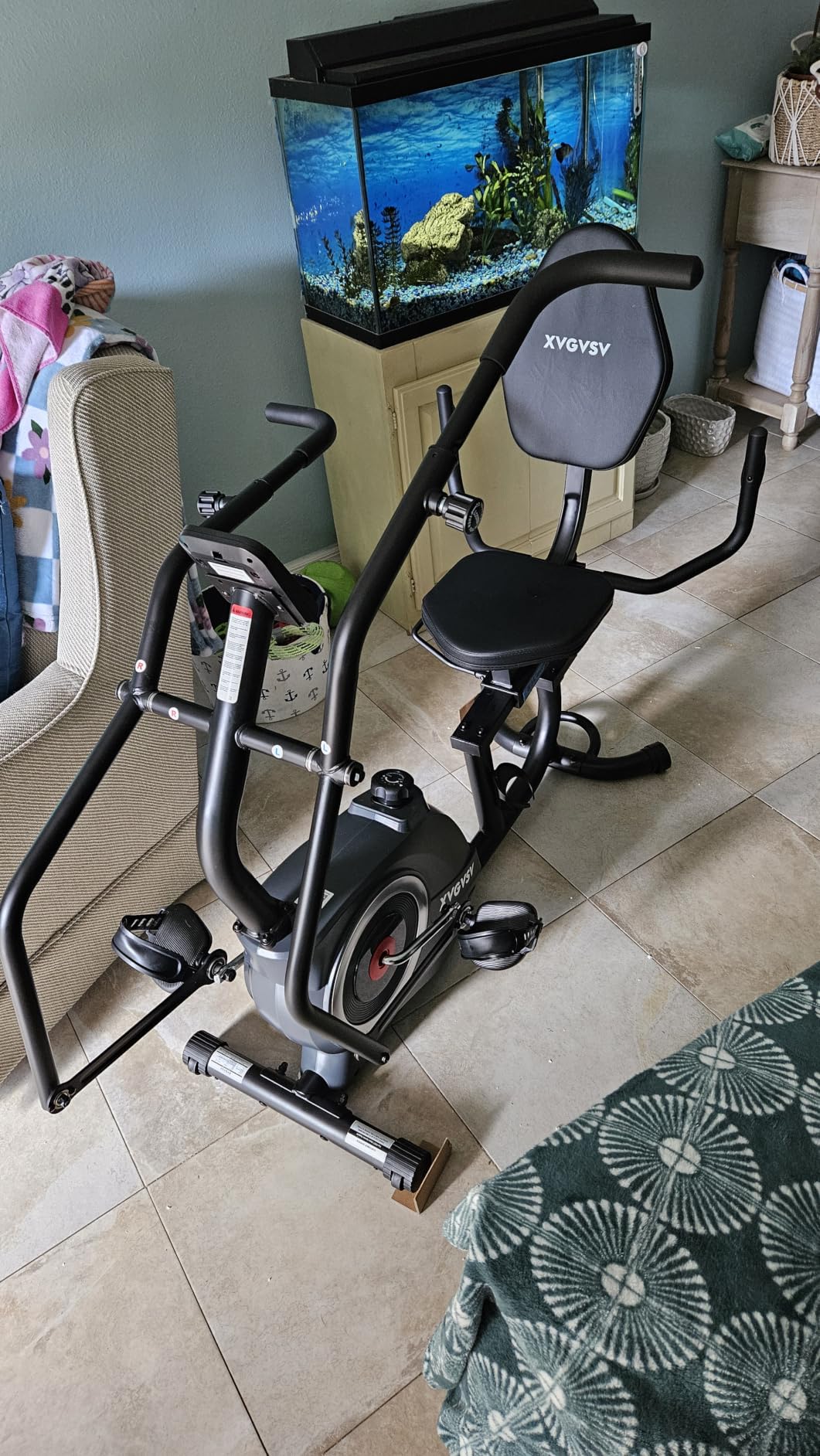 Recumbent Exercise Bike, Recumbent Stationary Bike for Home, Recumbent Bike with 400LB Weight Capacity Whisper-Quiet 16 Levels Magnetic Resistance Heart Rate and Multi-Function LCD Comfortable Seat customer photo 1