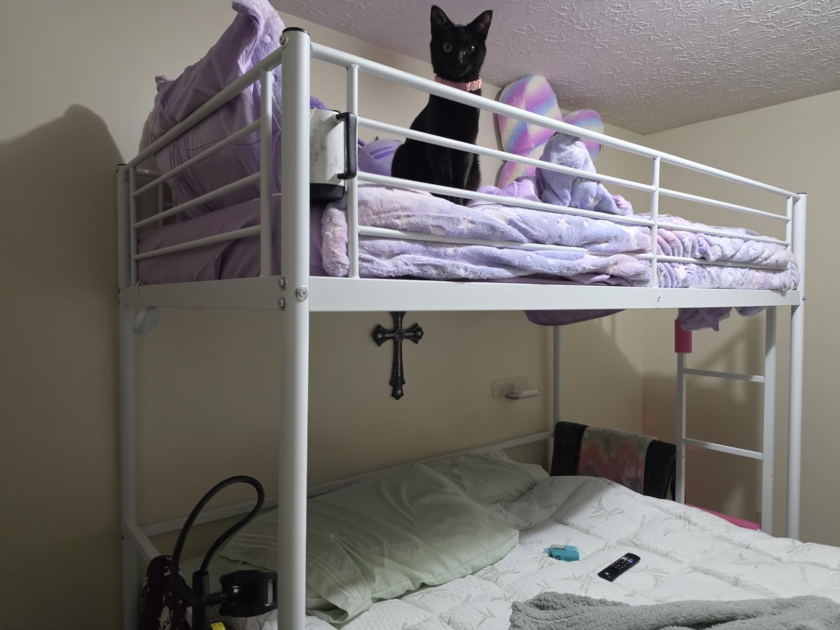 VECELO Loft Bed Twin Size, Metal Bedframe with Removable Ladder and Safety Guardrail, No Box Spring Needed, Space Saving, Noise Free, Light Pink customer photo 1