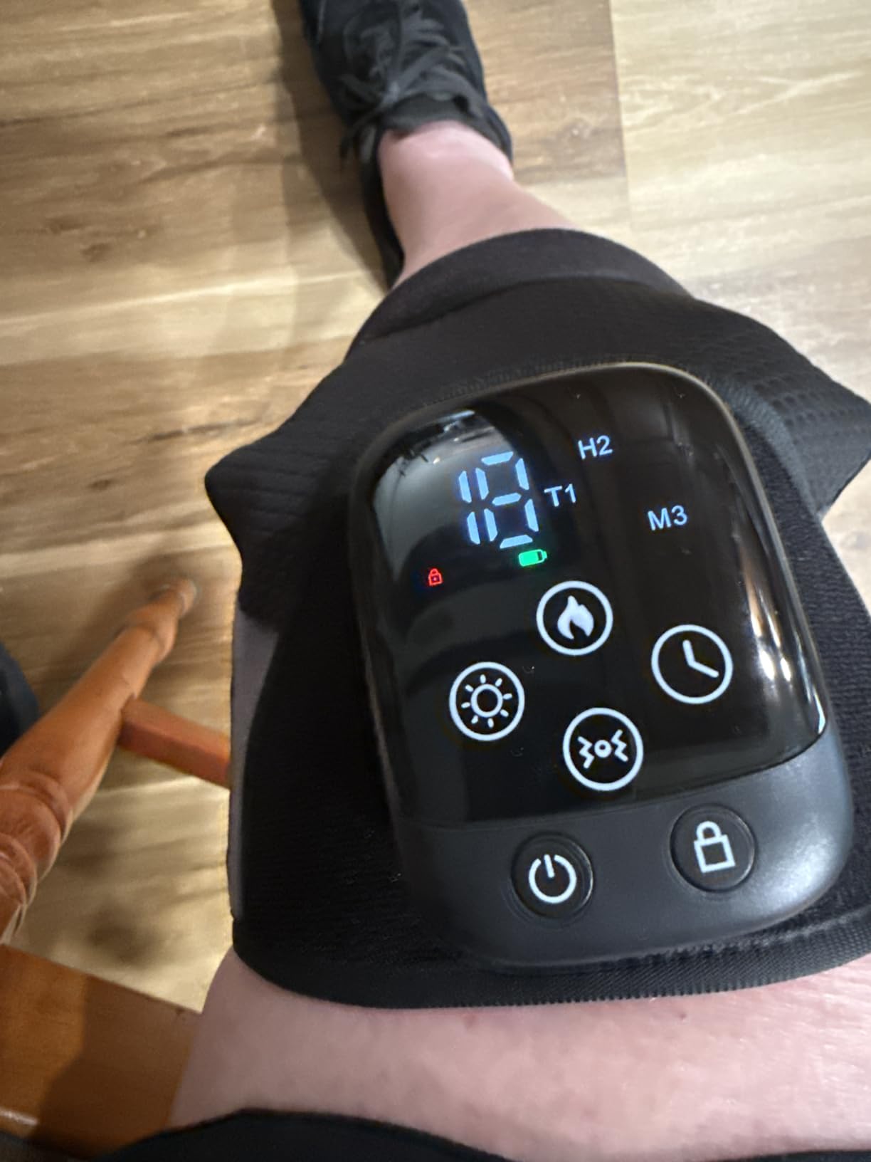 LTW Knee Massager with Heat and Red Light, Cordless Heated Knee Brace with 3 Heat/3 Vibration/5 Light Levels, 72 Red Lights with 660nm & 850nm, 5000mAh Massager for Knee Elbow Shoulder customer photo 1