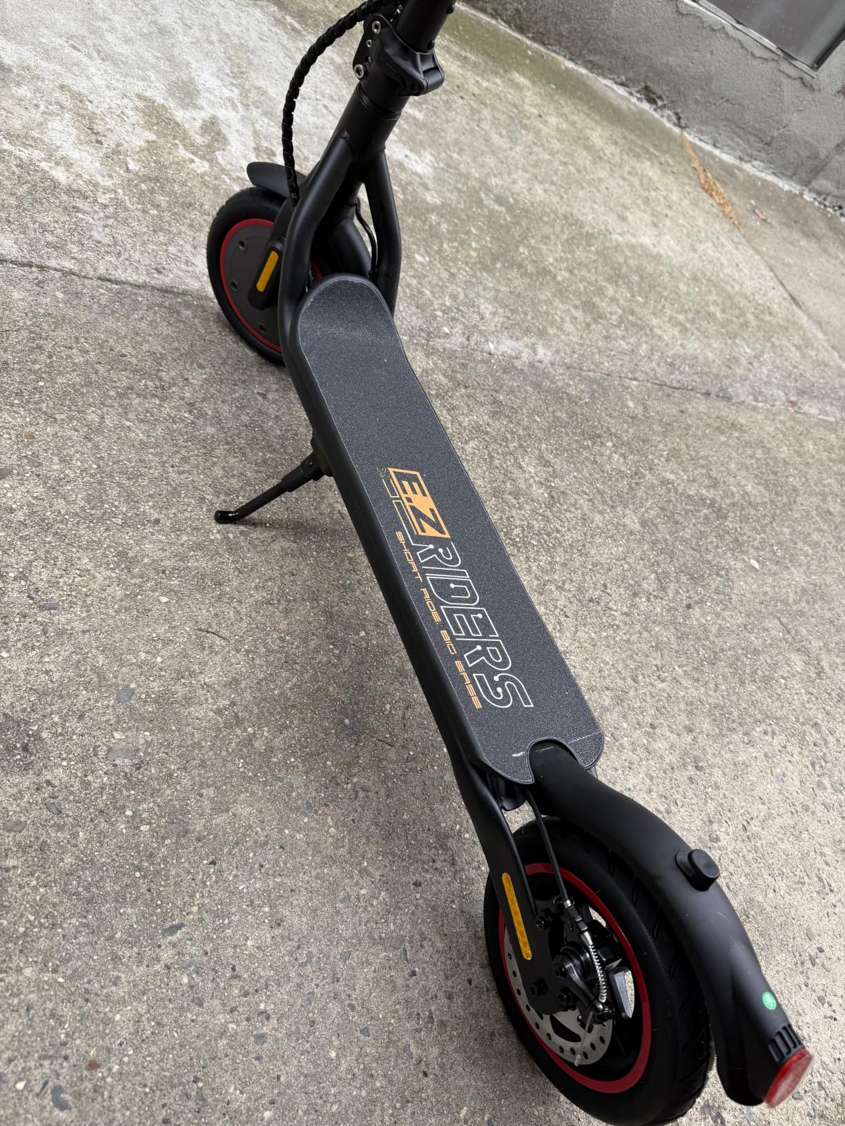 Fcgeoi WT MAX Electric Scooter, 500W Motor, 18 MPH, 23 Mile Range, 8.5