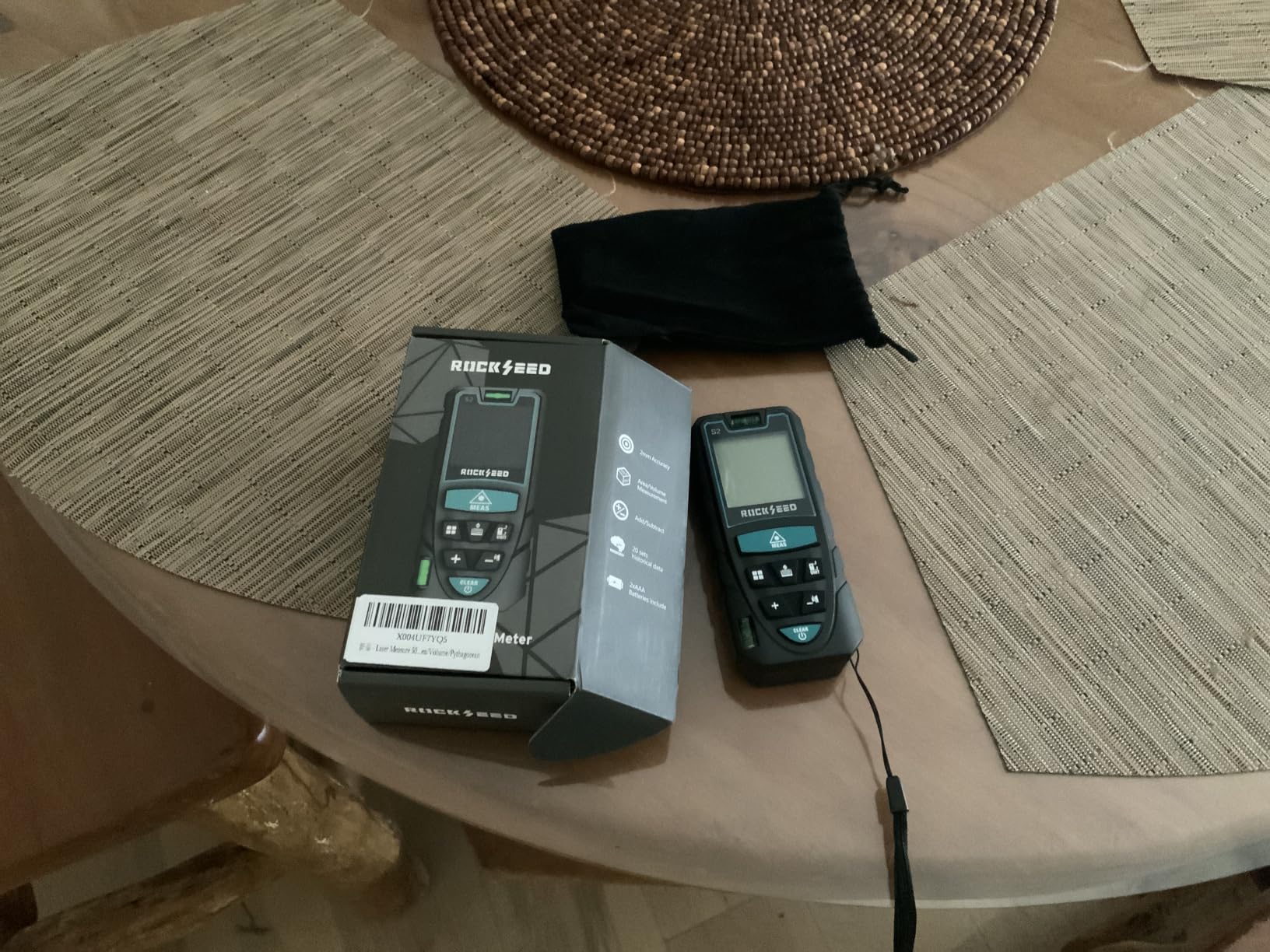 Laser Measure, RockSeed Digital Laser Distance Meter with 2 Bubble Levels, Portable M/in/Ft Unit Switching Backlit LCD customer photo 2