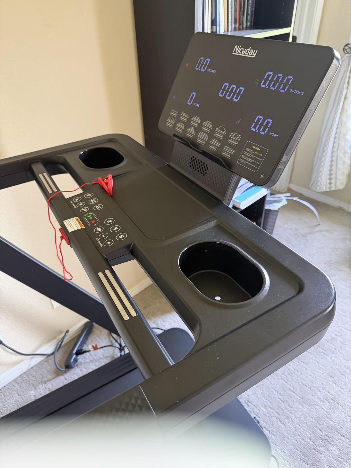 Niceday TM2 Incline Treadmill with 18% Auto Incline, Wide Belt Foldable Running Treadmills with Handles for Home 380 lb Capacity, 0.6-8.7MPH Indoor Running Machine for Home Gym, 3.0HP Quiet Brushless customer photo 2