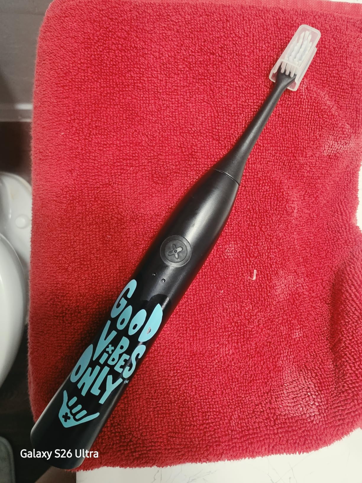 Made by Dentists Sonic X Electric Toothbrush - Rechargeable Kids Sonic Toothbrush, 8X Plaque Removal, 2 Speed Modes, 2-Minute Timer 6 Brush Heads Included, Tweens Ages 7+, Good Vibes Only Edition customer photo 1