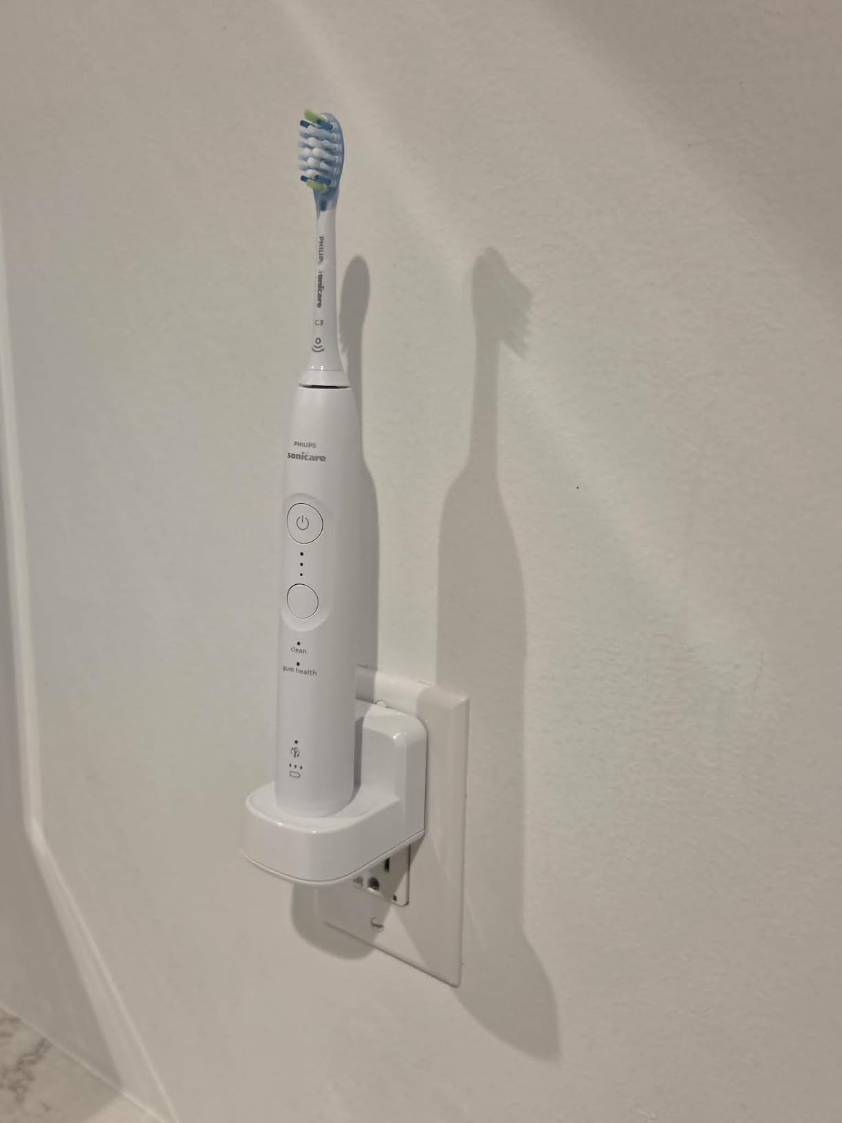 Philips Sonicare 5950 Rechargeable Electric Toothbrush, 2 Brush Heads, Navy | 1000% More Plaque Removal, Pressure Sensor, 6 Brush Settings, 21-Day Battery, Includes Travel Case, HX7133/03 customer photo 2
