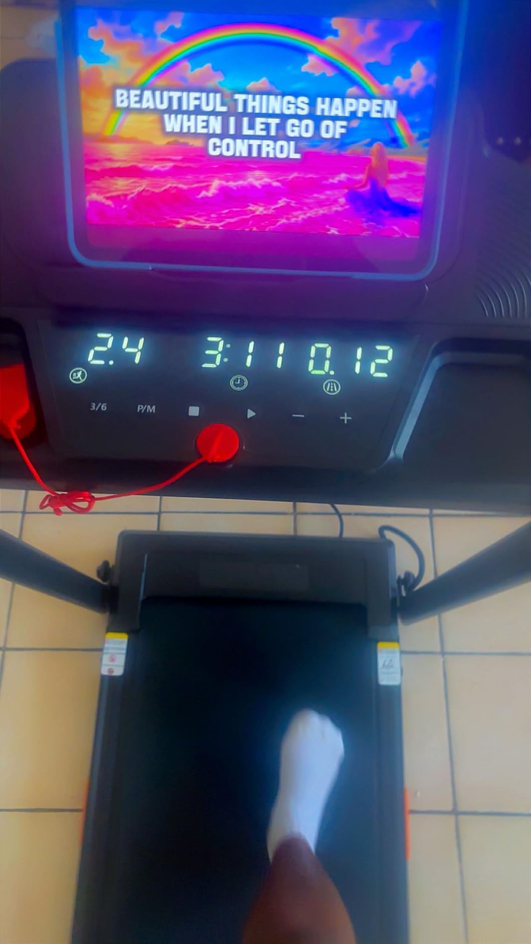 CURSOR FITNESS 16% Incline Treadmills for Home Small with 3 LED Displays, 3.0HP Foldable Walking Pad Treadmill Up to 400LBS Capacity, Portable Treadmill 0.6-7.0MPH customer photo 1