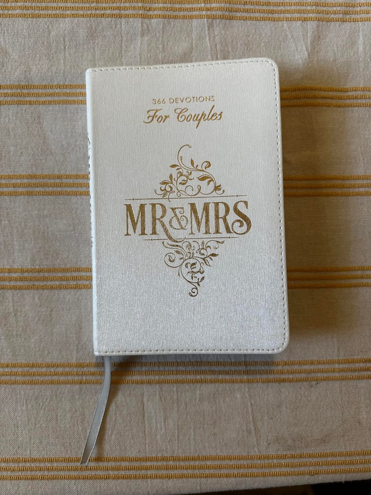 Mr. and Mrs. 366 Devotions for Couples - White Faux Leather Devotional Gift Book for Bride and Groom, Engaged customer photo 1