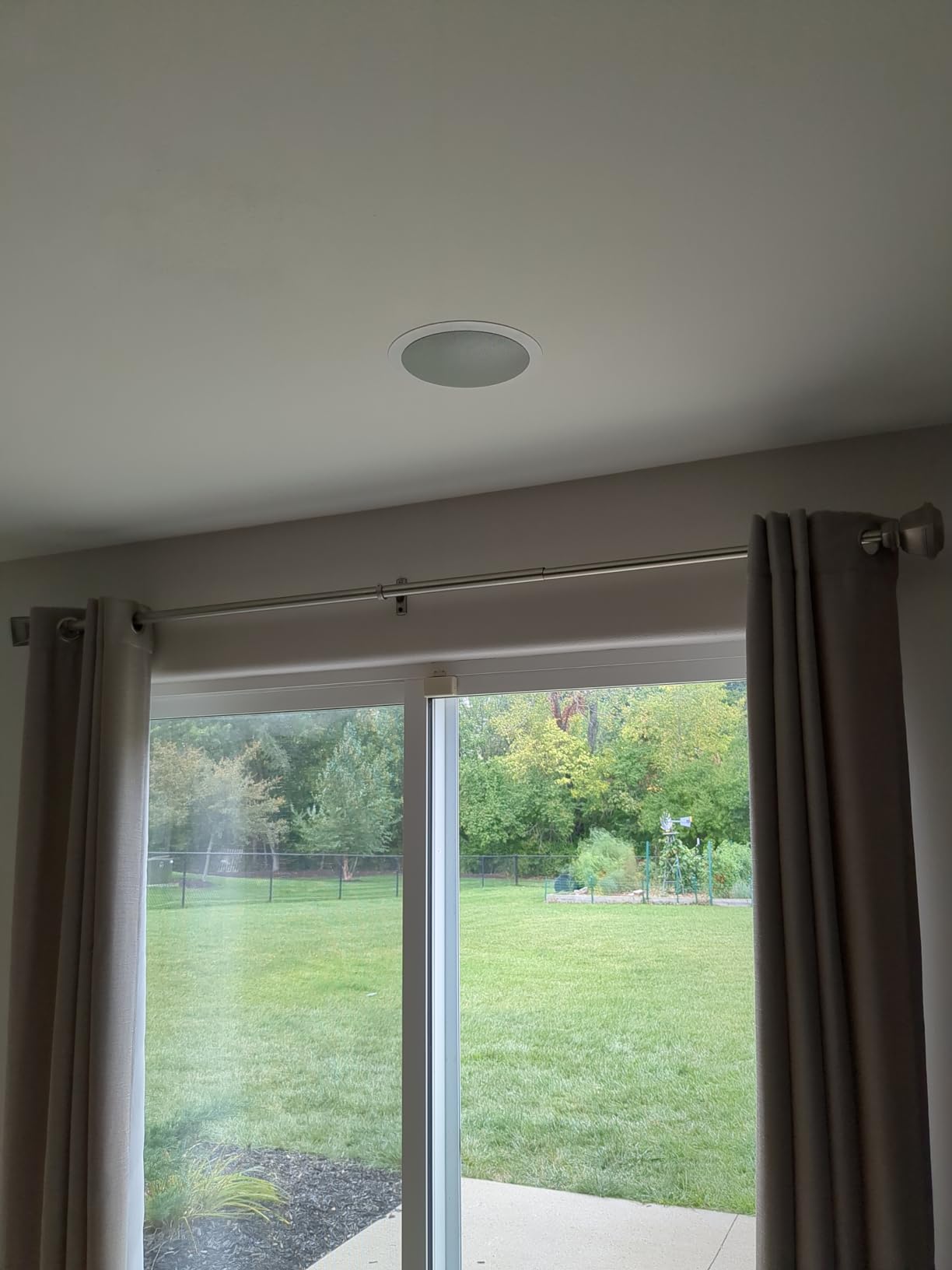 Polk Audio RC60i 2-Way Premium in-Ceiling Speaker, 6.5