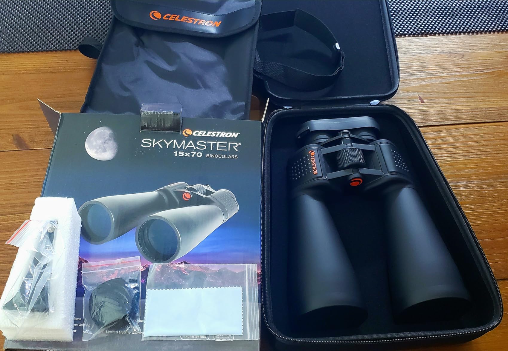 Celestron SkyMaster 15x70 Astronomy Binoculars for Stargazing and Deep-Sky | Ideal Balance of Power & Brightness, For Night Sky Long-Range Viewing, Multi-Coated BaK-4 Optics, Tripod Adapter & Carry Case customer photo 2