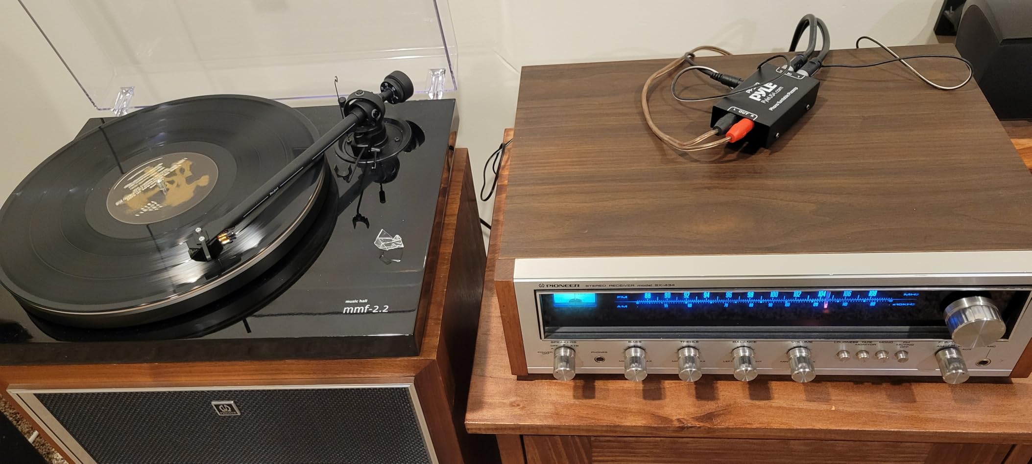 Pyle Phono Turntable Preamp - Mini Electronic Audio Stereo Phonograph Preamplifier with RCA Input, RCA Output & Low Noise Operation Powered by 12 Volt DC Adapter - PP999 customer photo 2