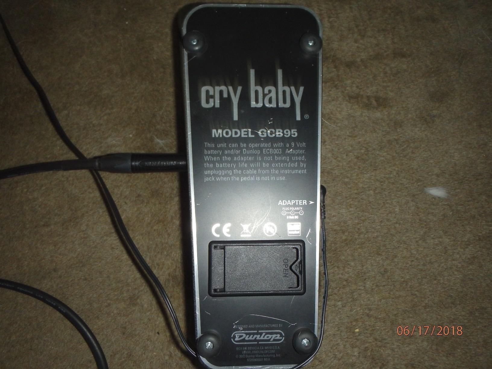Dunlop Original Cry Baby Standard Wah (GCB95) customer photo 2
