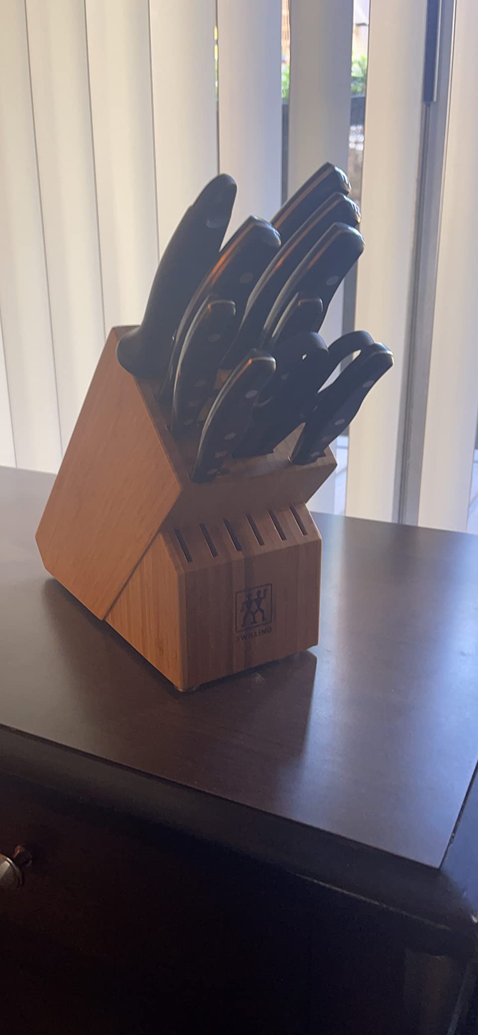 Zwilling Twin Signature 11-Pc Knife Set, Friodur Ice-Hardened Blades customer photo 1