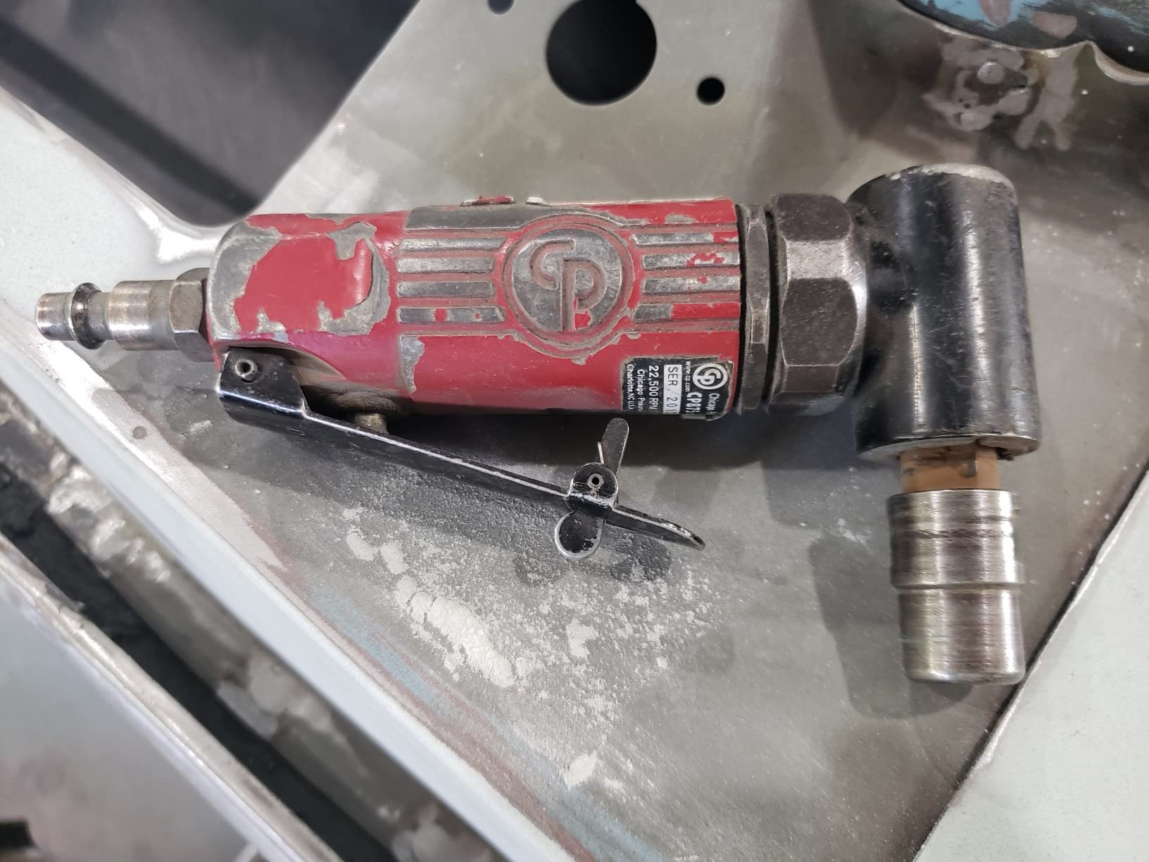 Chicago Pneumatic CP875 - Air Angle Die Grinder Tool, 1/4 Inch, 0.3 HP, 22500 RPM customer photo 1