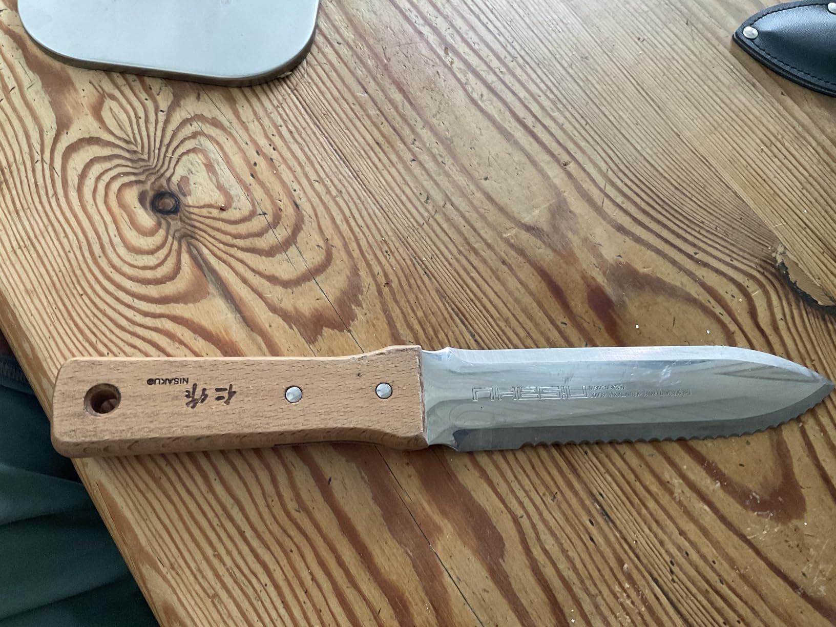 NISAKU NJP650 The Original Hori Hori Namibagata Stainless Steel Weeding Knife, 7.25-Inch Blade customer photo 1