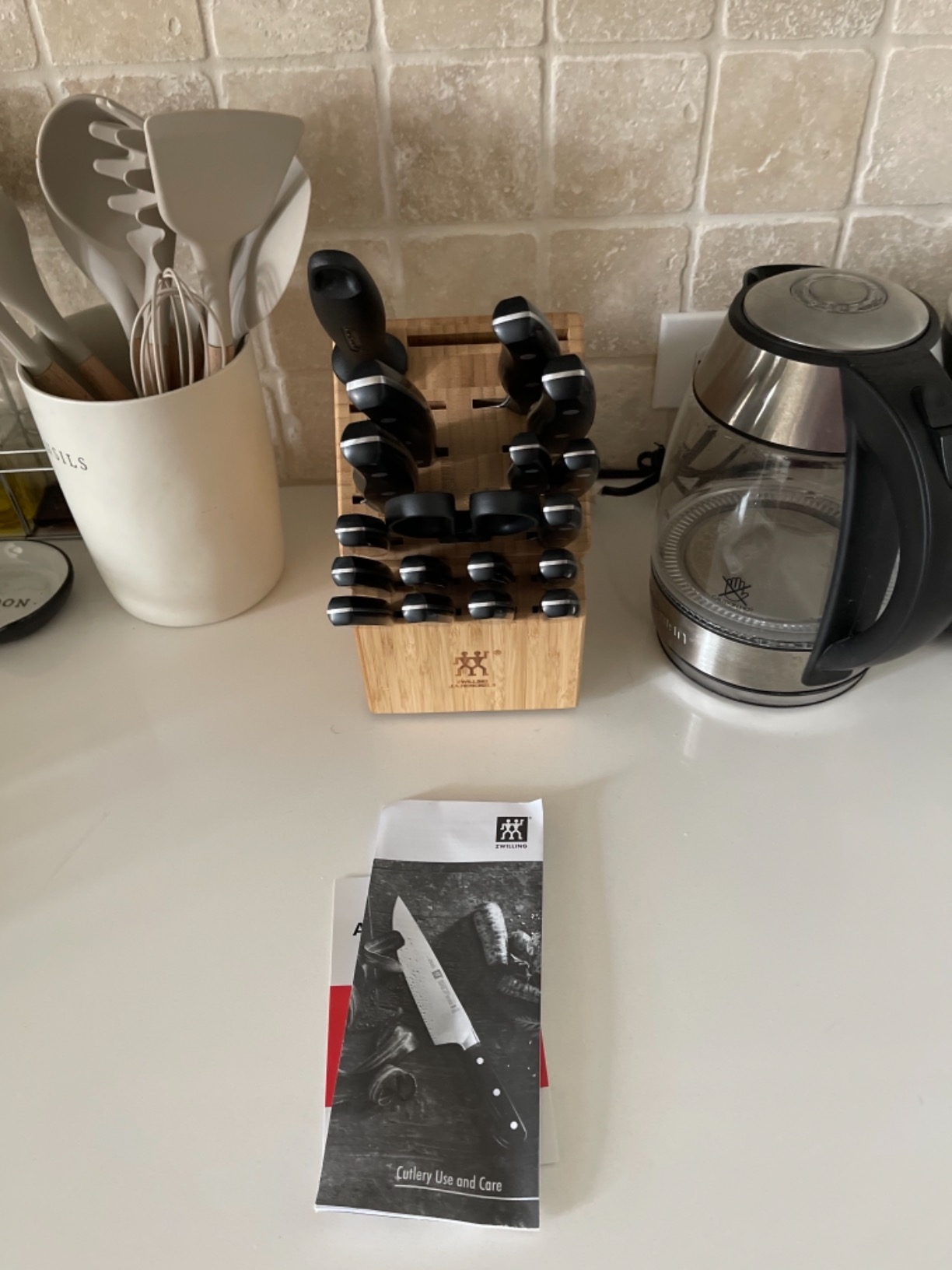 ZWILLING Twin Signature 19-pc Kitchen Knife Set with Block customer photo 2