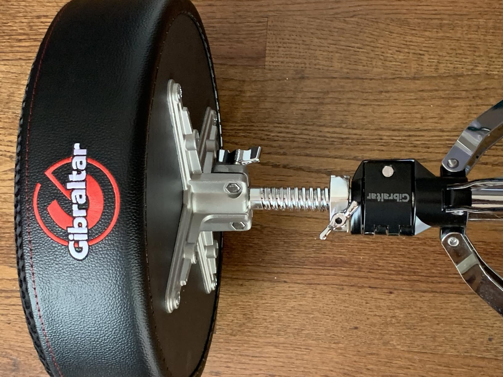 Gibraltar Drum Throne with Adjustable Height, Round Seat, Double-Braced Stool, Comfortable Cushion, Stable Tripod Base (9608) customer photo 2