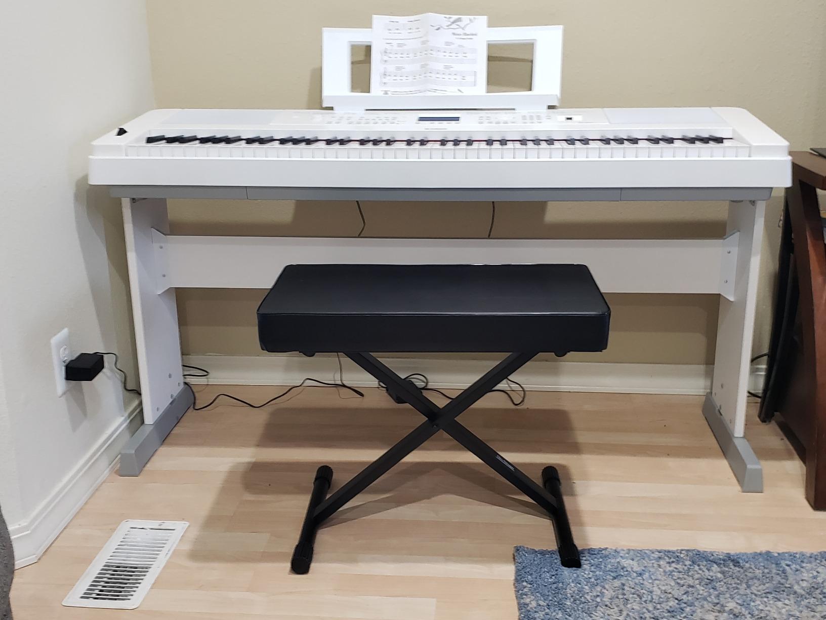 OnStage KT7800+ Deluxe X-Style Keyboard Bench (Portable, Folding, Seating for Keyboards, Synths, Organs, Digital Pianos, Height Adjustable, Padded, Cushioned, Metal Base, Nonslip Rubber Feet, Black) customer photo 1