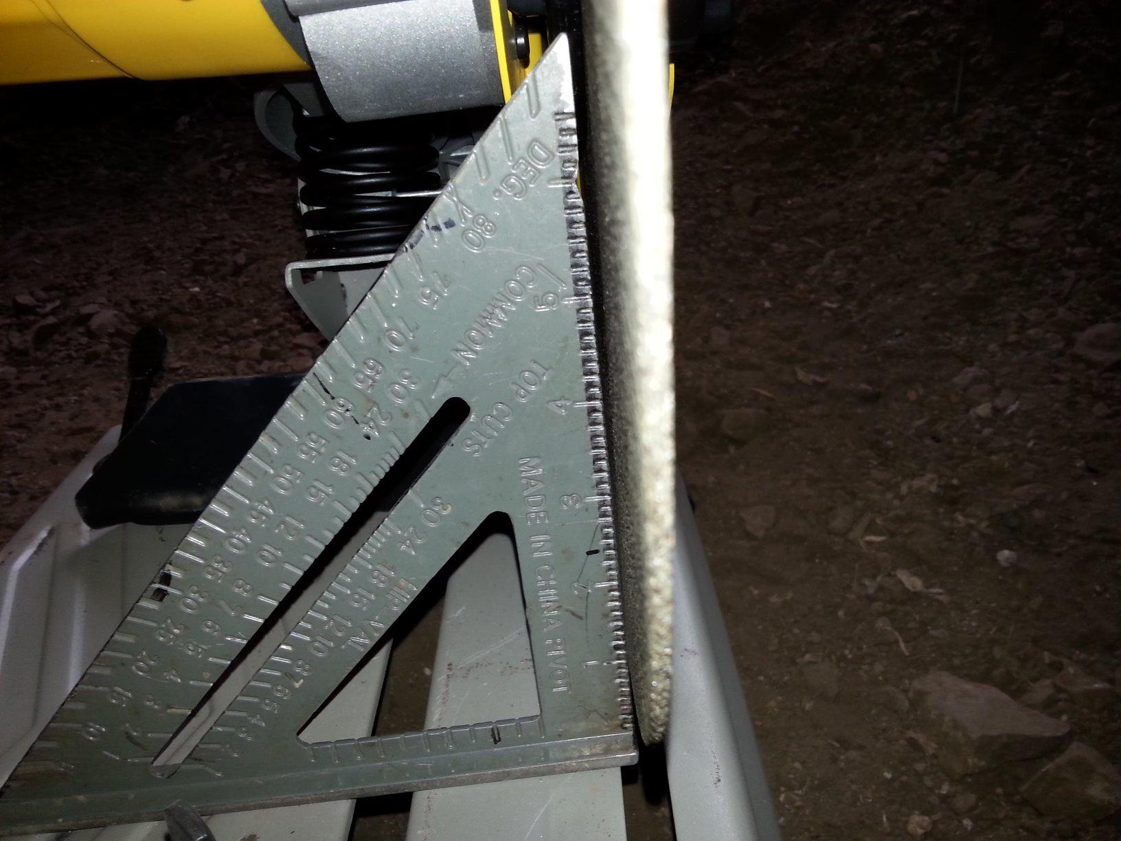 DEWALT Chop Saw, Quick-Change, 14-Inch, Old Model (D28715) customer photo 1