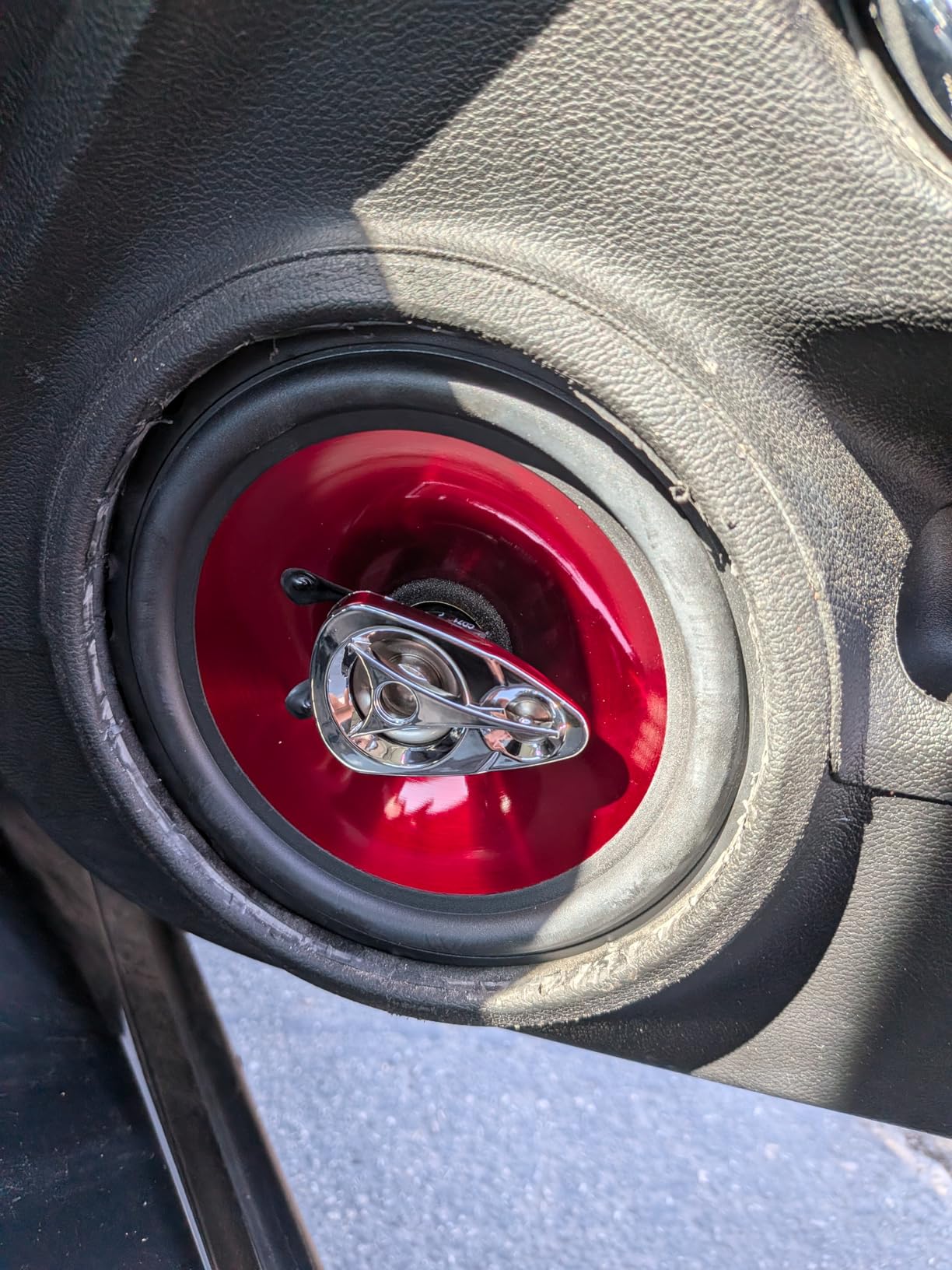 BOSS Audio Systems CH6530 6.5 Inch Car Speakers, 300 Watts Per Pair, 3 Way customer photo 2